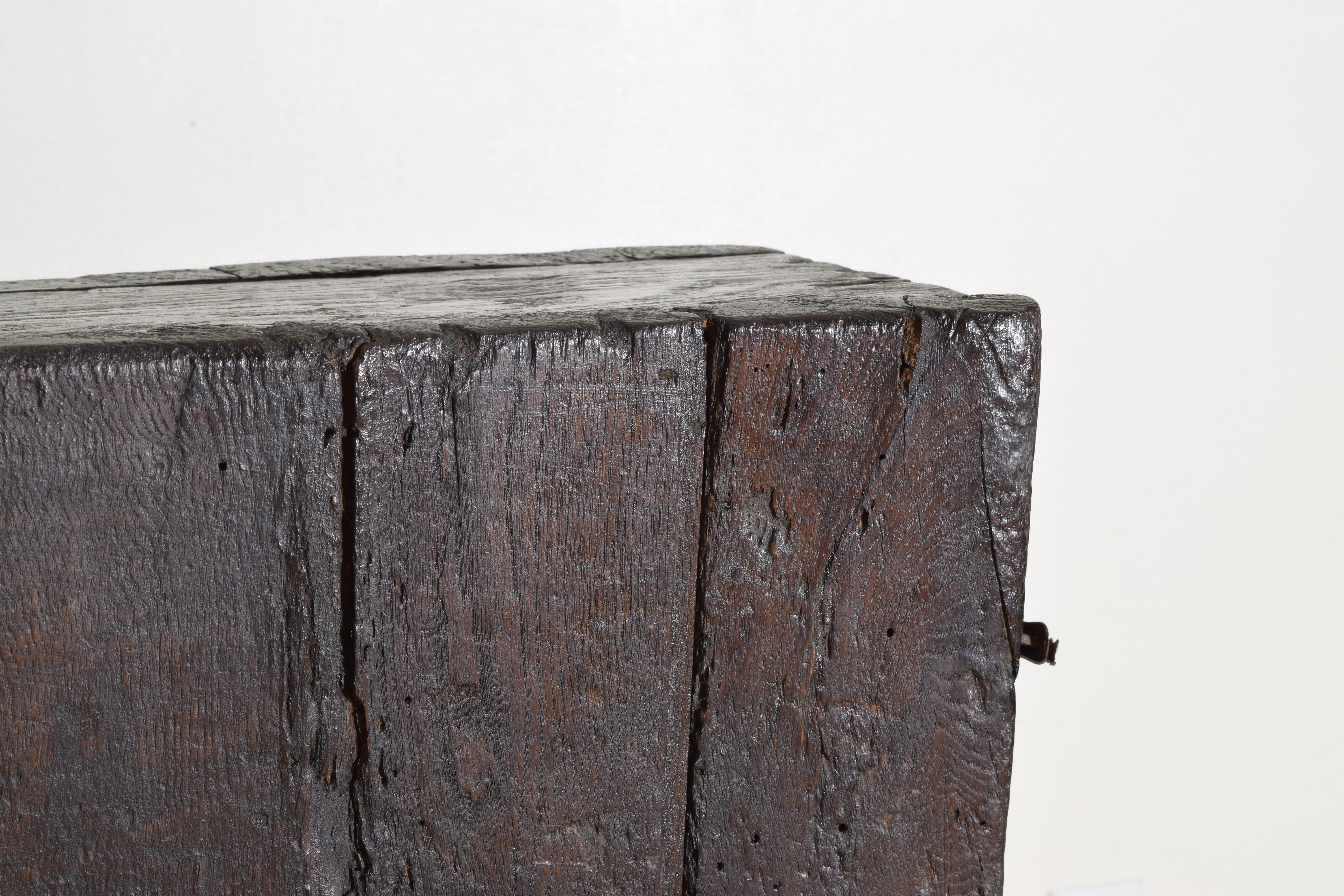 Italian Late Baroque Ebonized Oak 1-Door Footed Cabinet, early 18th cen. & later For Sale 5