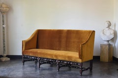 Italian Late Baroque Period Walnut and Upholstered Divano, ca. 1700