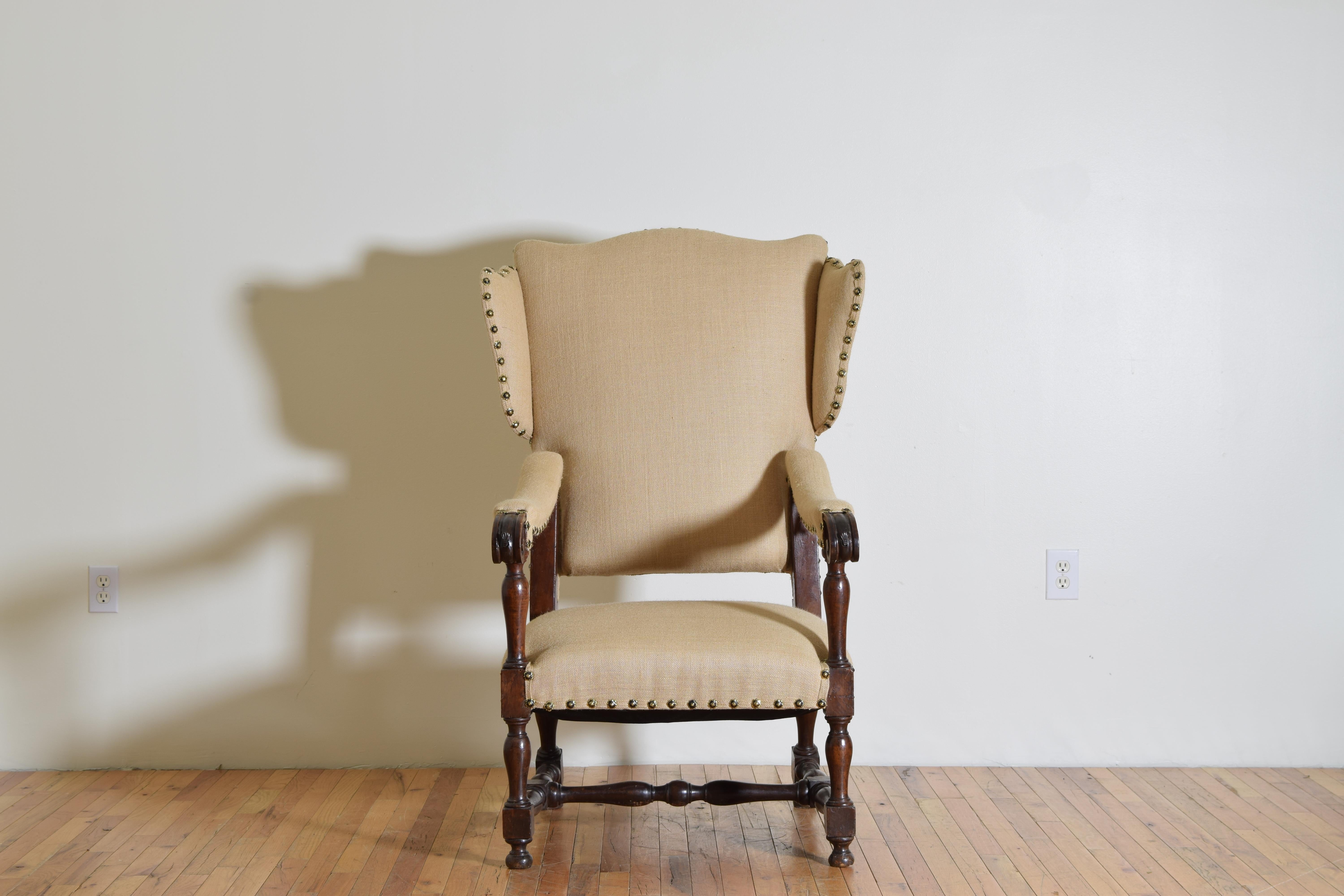 Hand-Carved Italian Late Baroque Period Walnut and Upholstered Reclining Armchair For Sale