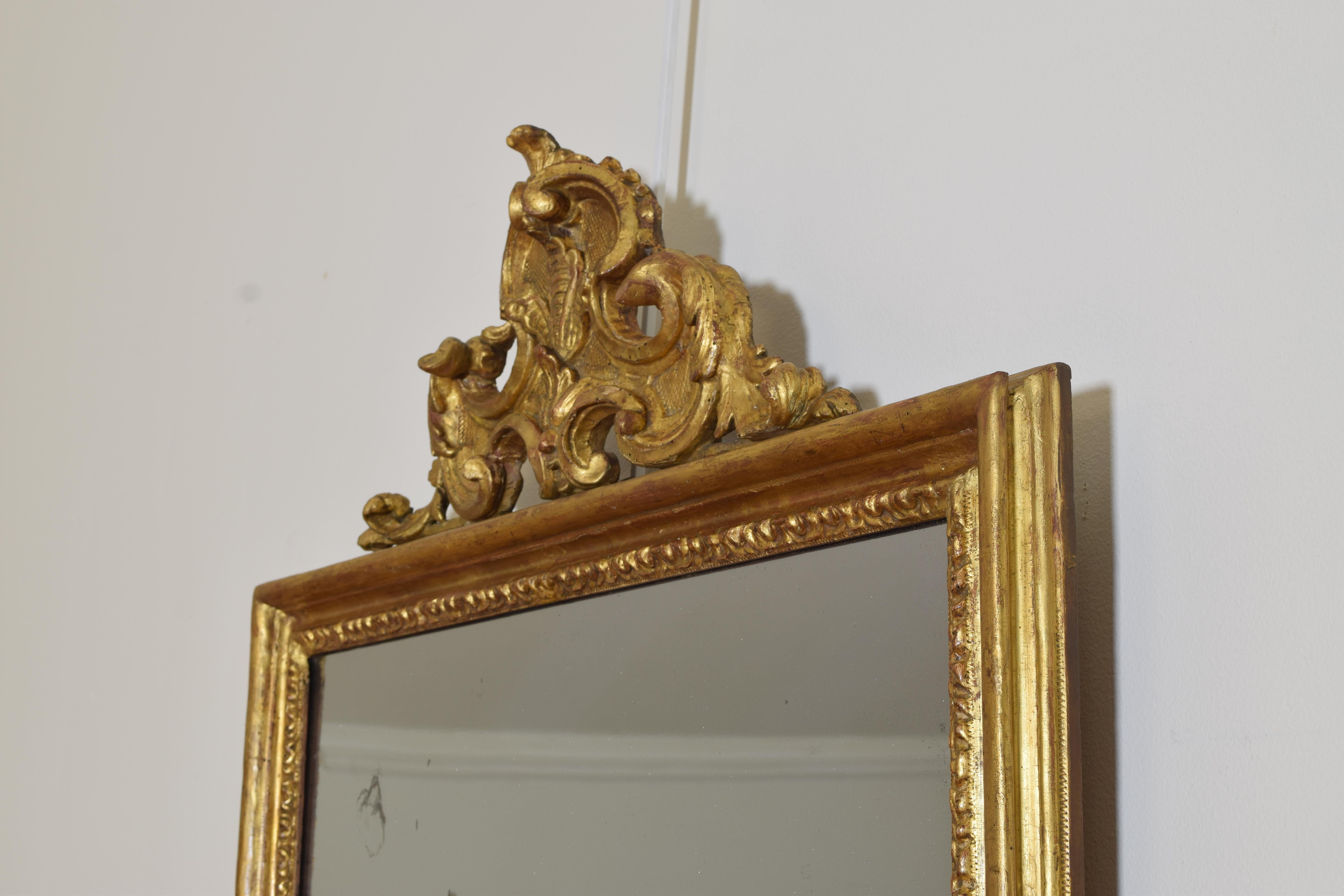 Early 18th Century Italian Late Louis XIV Period Carved Giltwood Wall Mirror, 1st Quarter 18th Cen.