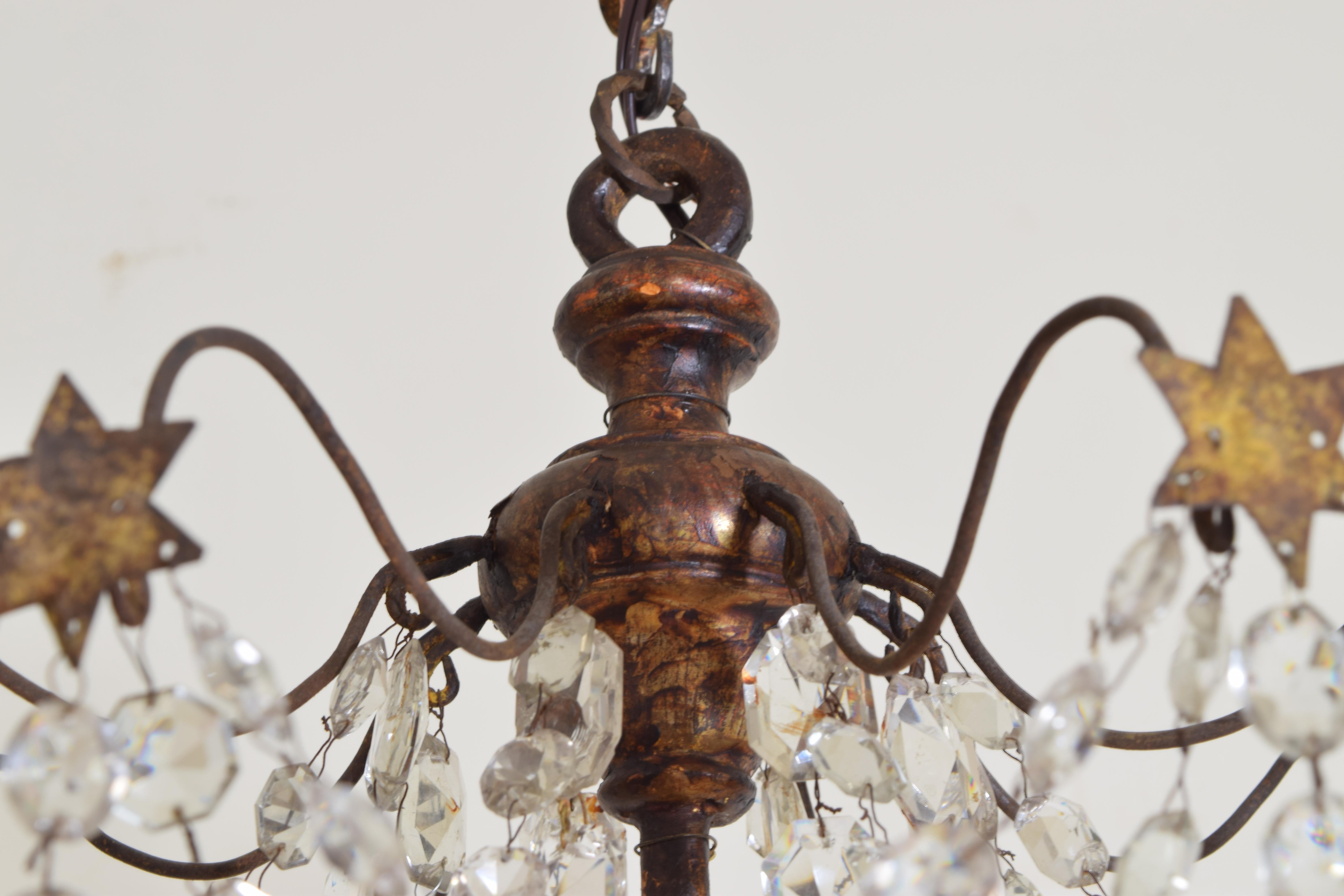 Italian Late Neoclassic Giltwood, Iron, and Glass 8-Light Chandelier, circa 1835 1