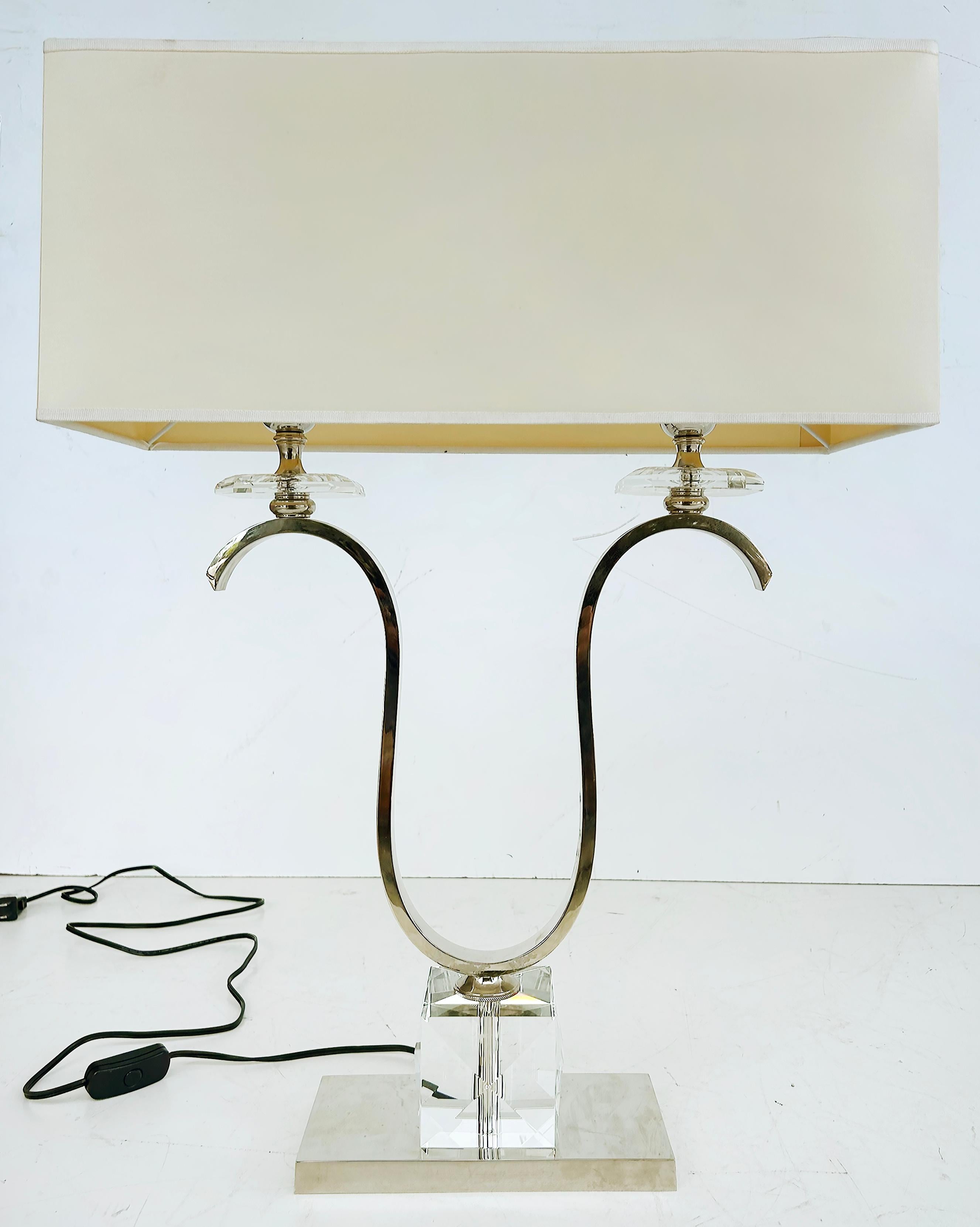 Italienische Laudarte SRL Chrom-Kristall-Tischlampen, unbenutztes Paar, Ausstellungsraum, Paar im Zustand „Gut“ im Angebot in Miami, FL