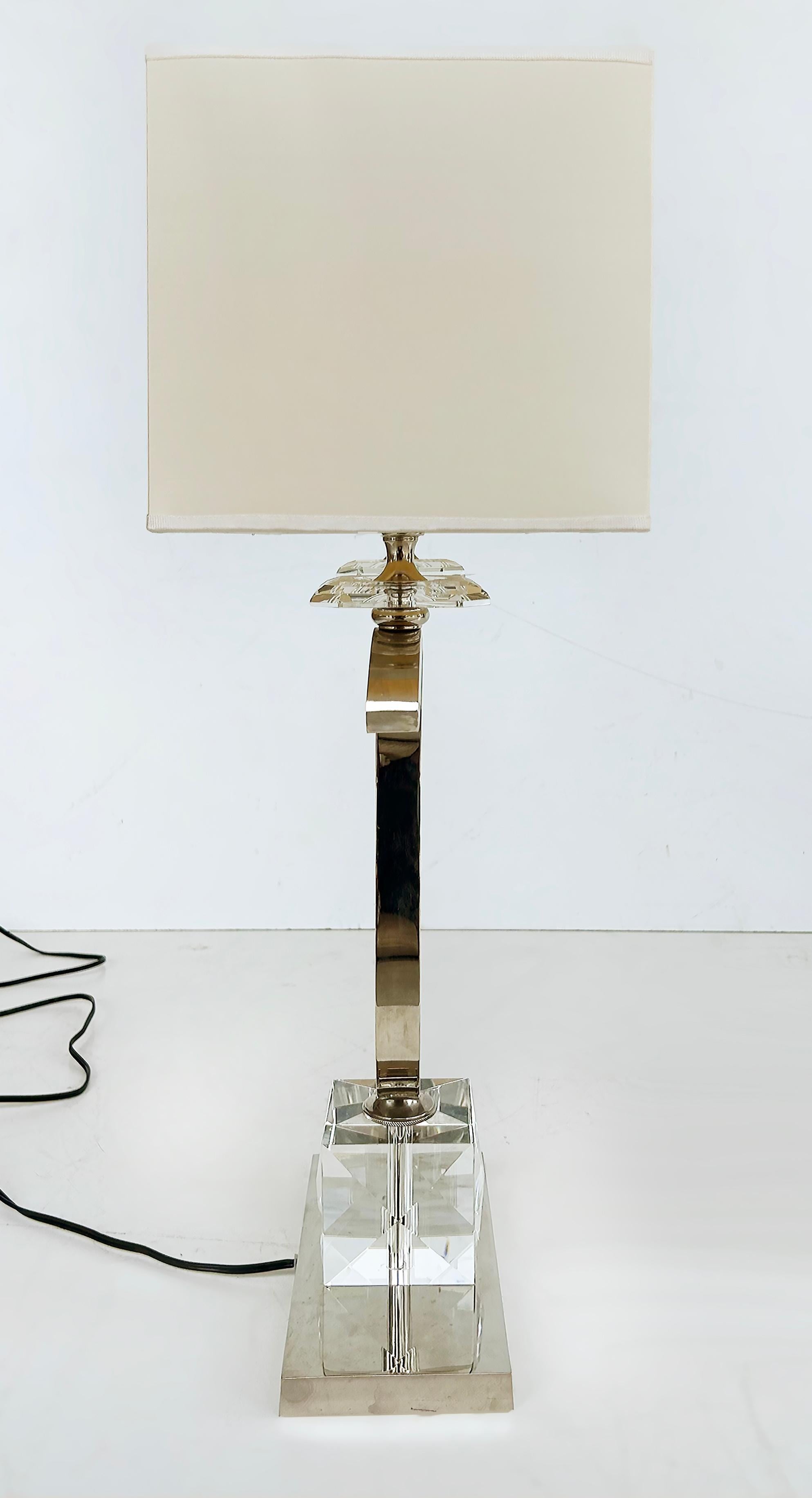 Italienische Laudarte SRL Chrom-Kristall-Tischlampen, unbenutztes Paar, Ausstellungsraum, Paar (Bergkristall) im Angebot