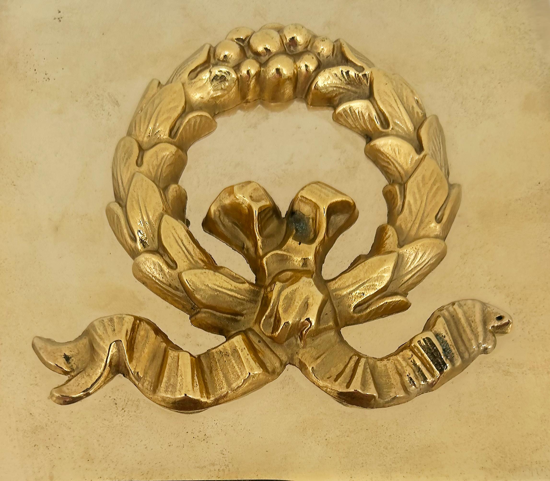 Neoclassical Italian Laudarte SRL Gilt Bronze Wreath Bookends by Giovanni Malerba For Sale