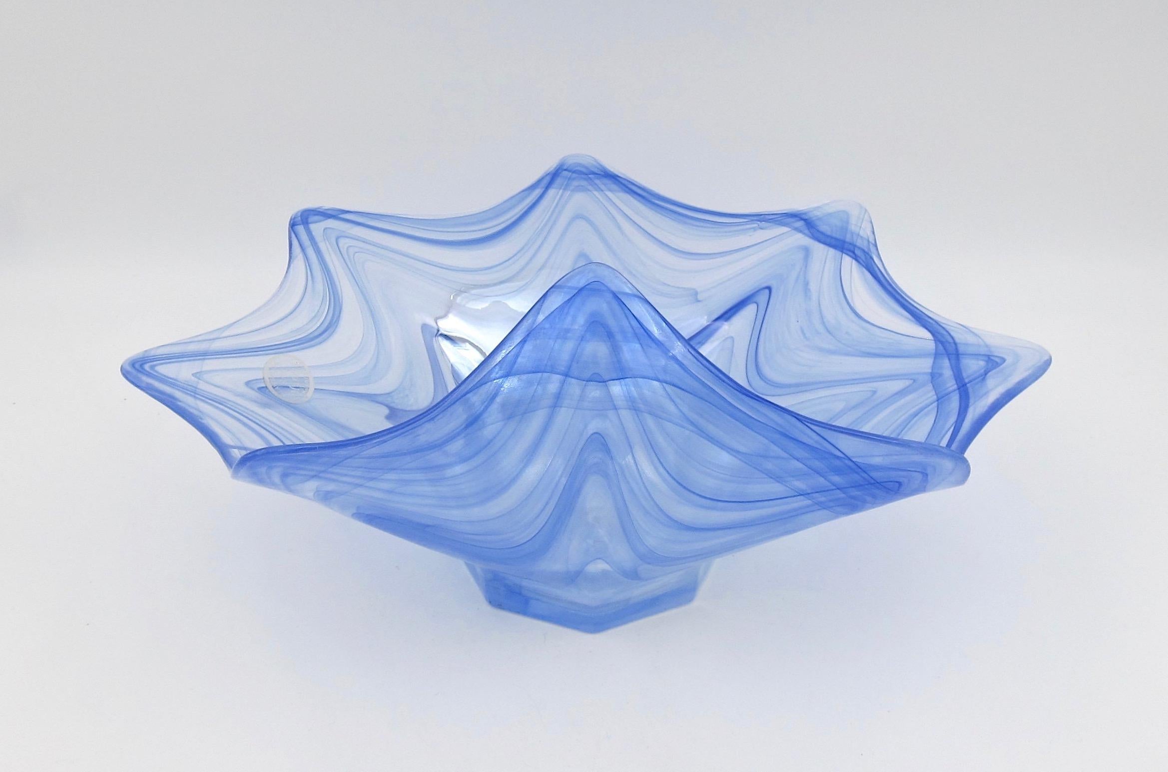 Italian Lavorazione Arte Murano Glass Bowl with Iridescence 4