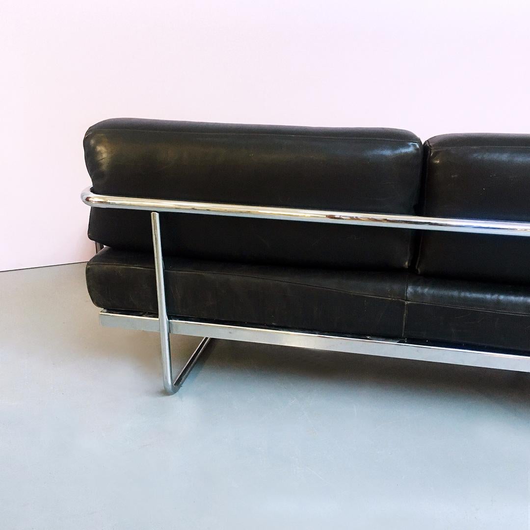 Italian LC5 Sofa by Le Corbusier, P.Jeannaret, and C.Perriand for Cassina, 1974 7