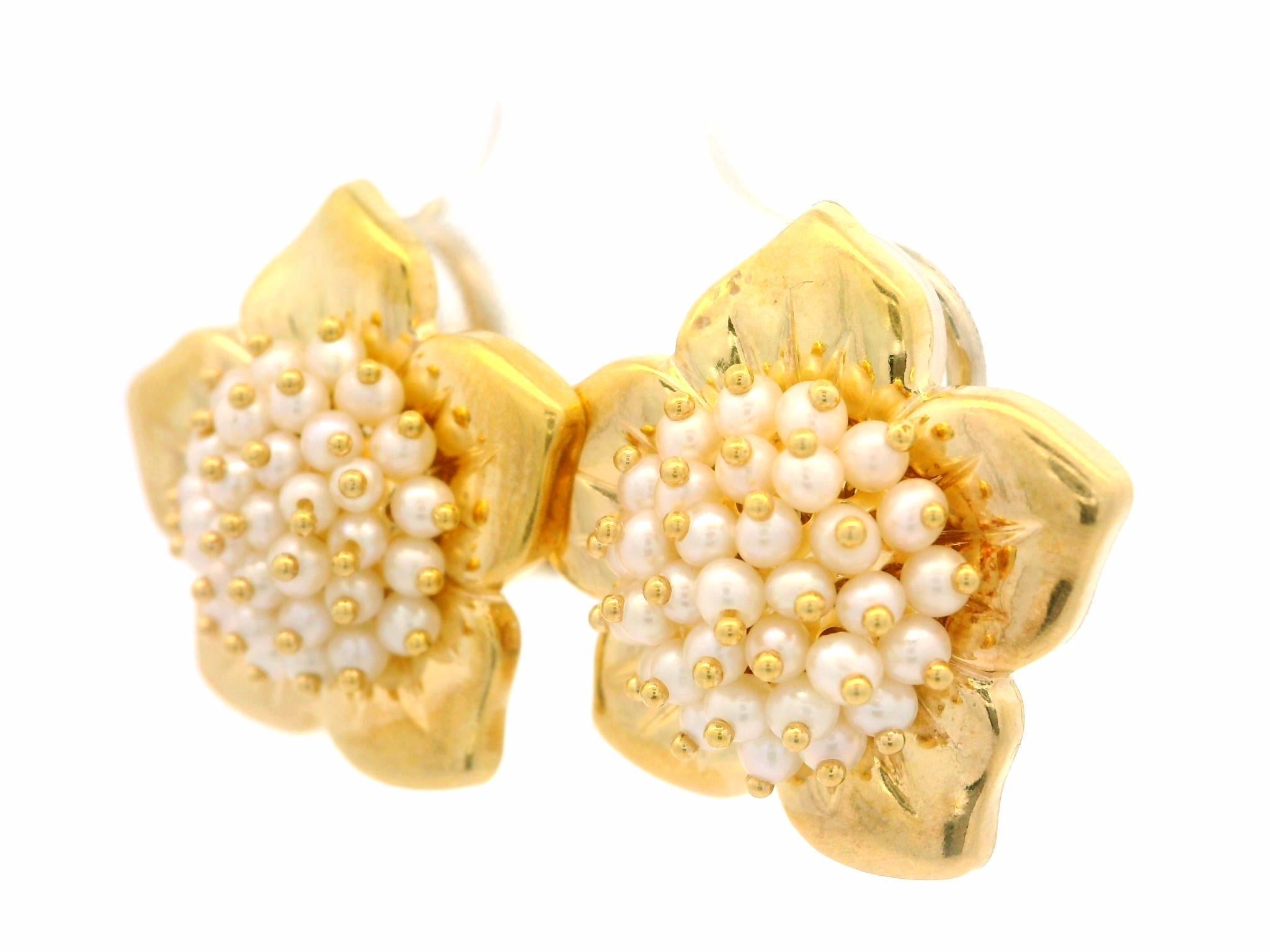 Italian Le Gi 18k Yellow Gold Pearl Cluster Flower Omega Earrings For Sale 5
