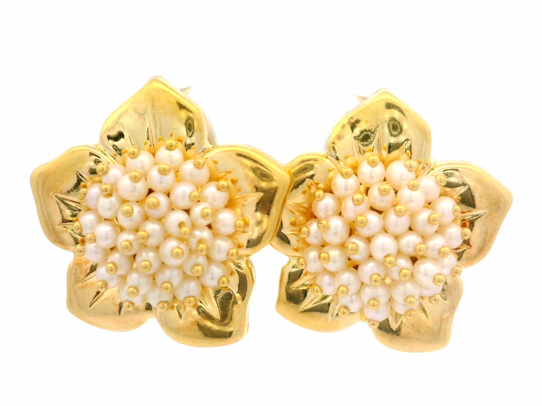 Italian Le Gi 18k Yellow Gold Pearl Cluster Flower Omega Earrings For Sale 4
