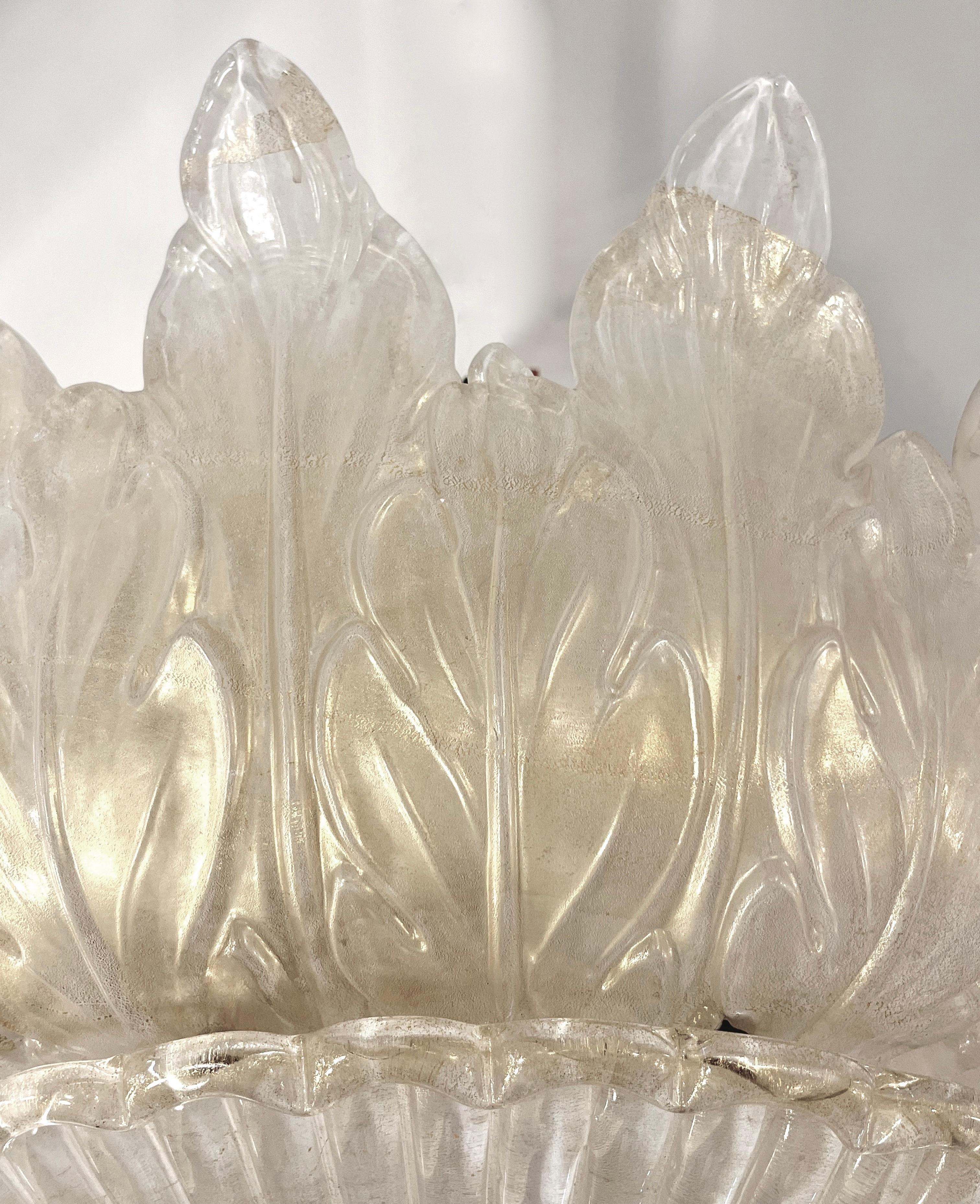 Lampadario ad incasso in vetro di Murano bianco perla e oro di Italian Leaf Decor 1980 in vendita 5