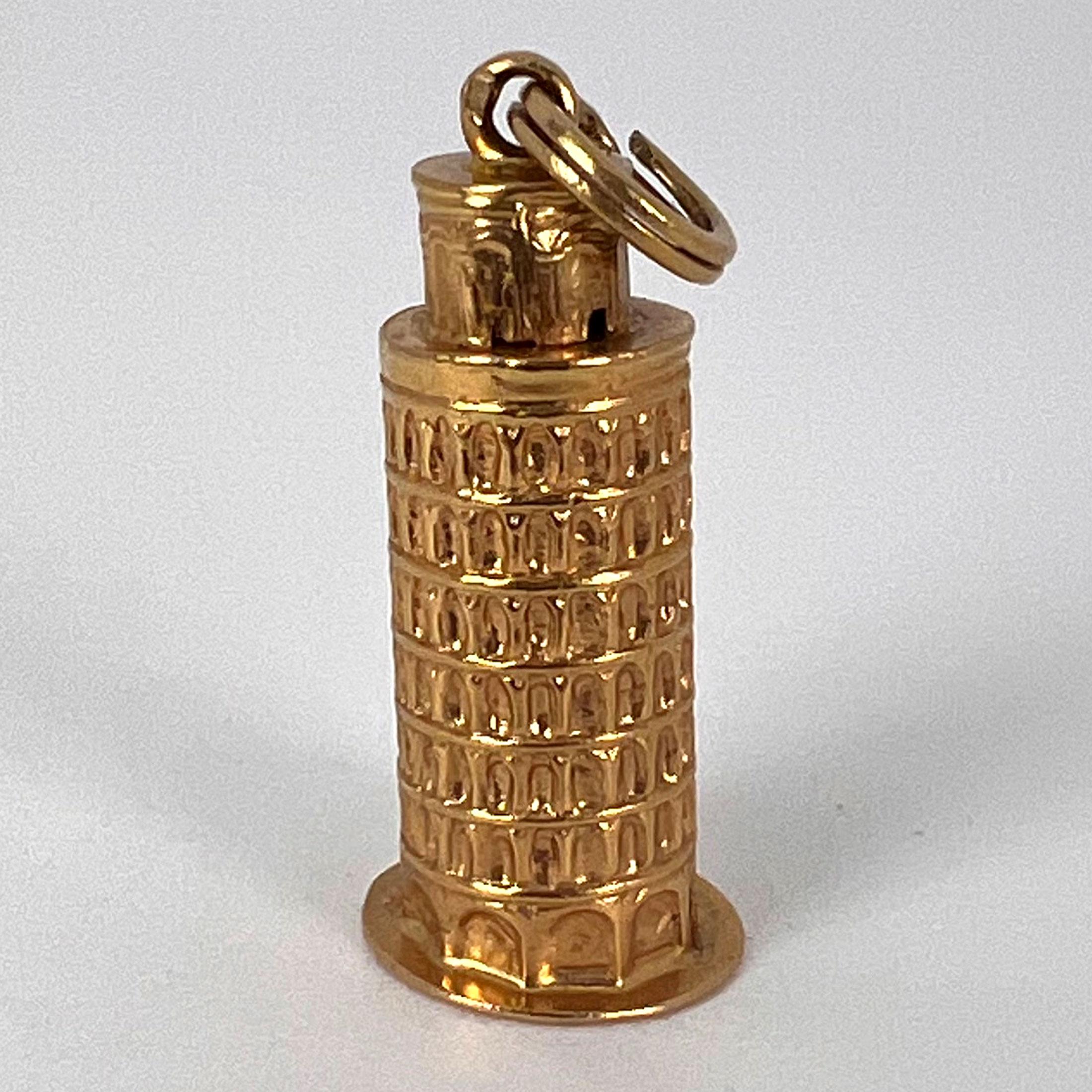 Italian Leaning Tower of Pisa 18K Yellow Gold Charm Pendant For Sale 8
