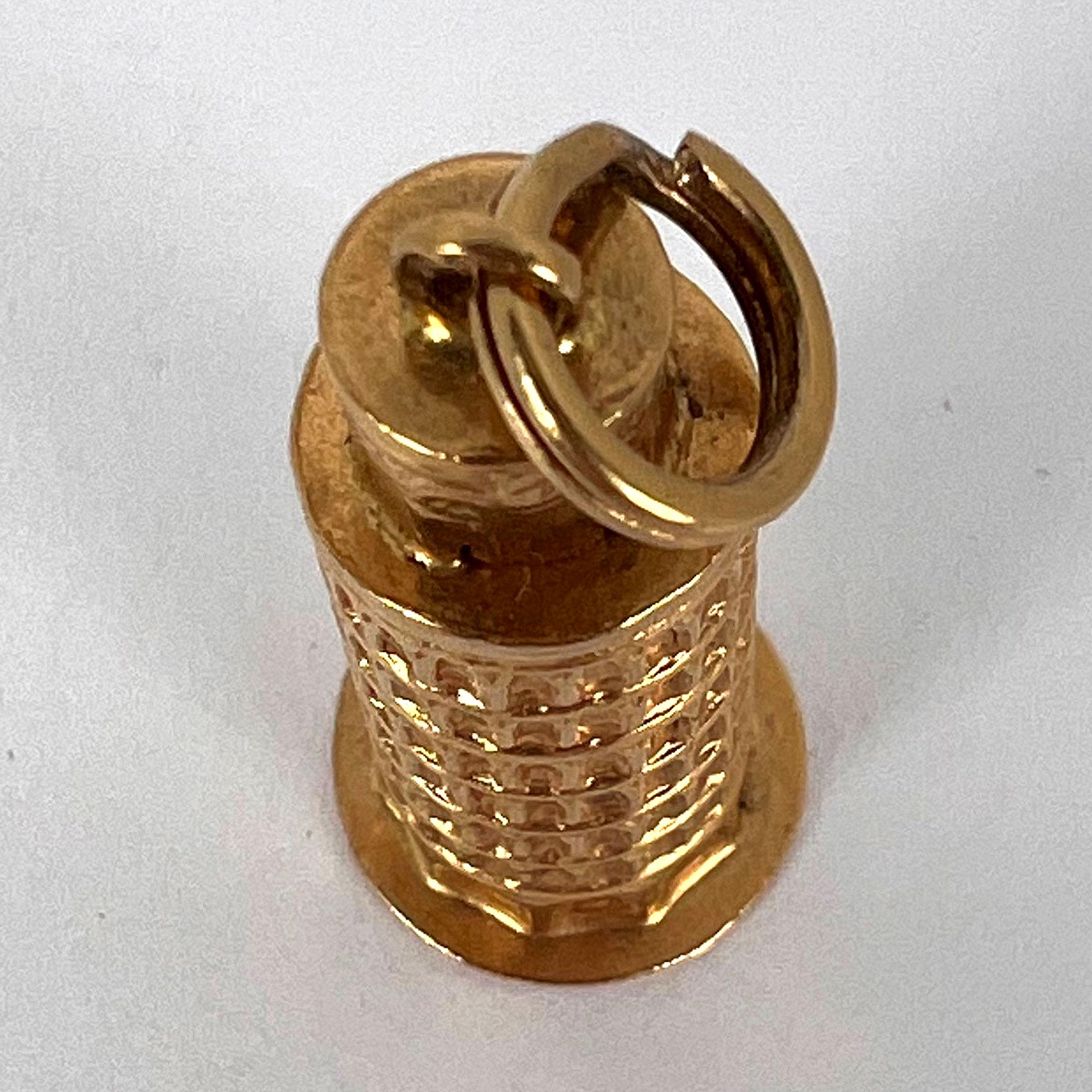 Italian Leaning Tower of Pisa 18K Yellow Gold Charm Pendant For Sale 9