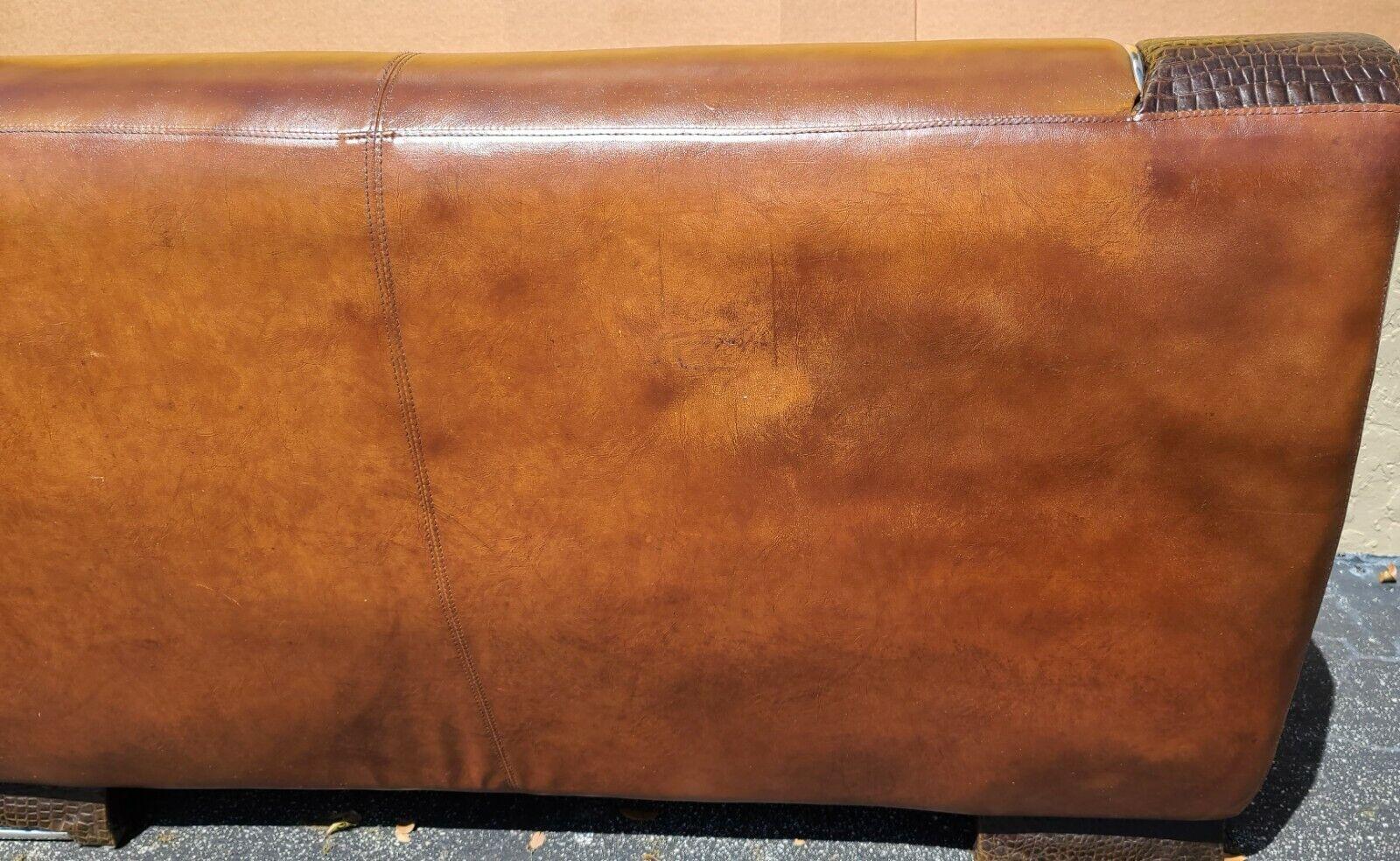 Italian Leather & Alligator Skin Settee 1970s Custom Made In Good Condition For Sale In Lake Worth, FL