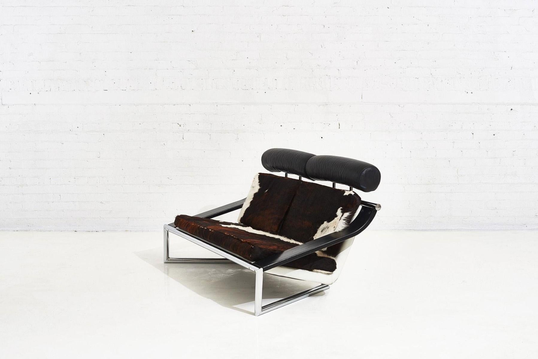 American Italian Leather and Chrome Settee Adjustable Headrests