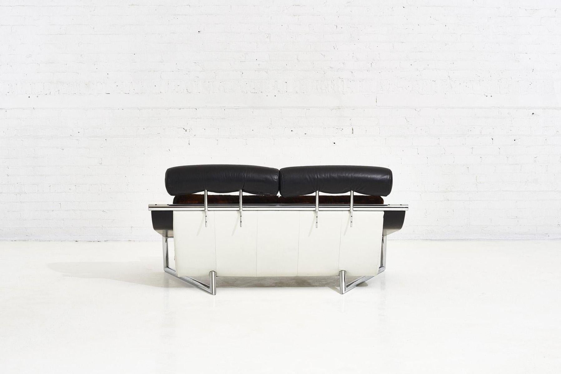 Late 20th Century Italian Leather and Chrome Settee Adjustable Headrests