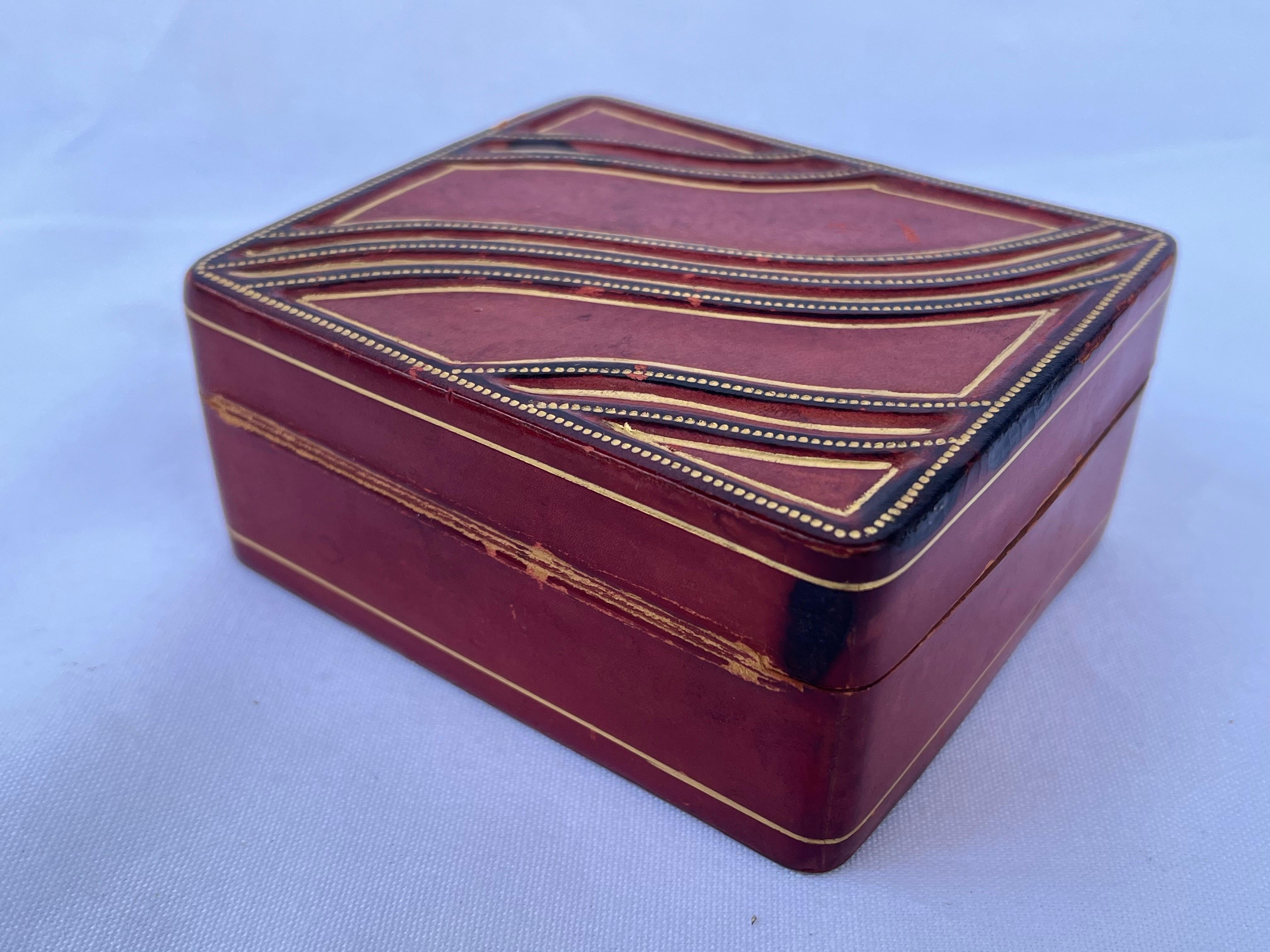 20th Century Italian Leather and Gold Gilt Embossed Trinket Box Desk Accessory from Firenze 
