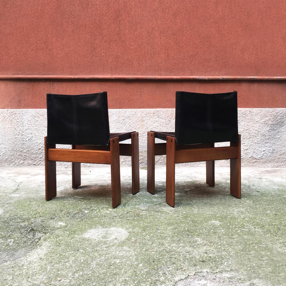 Italian Leather and Walnut Monk Chairs by Afra & Tobia Scarpa for Molteni, 1970s In Good Condition In MIlano, IT