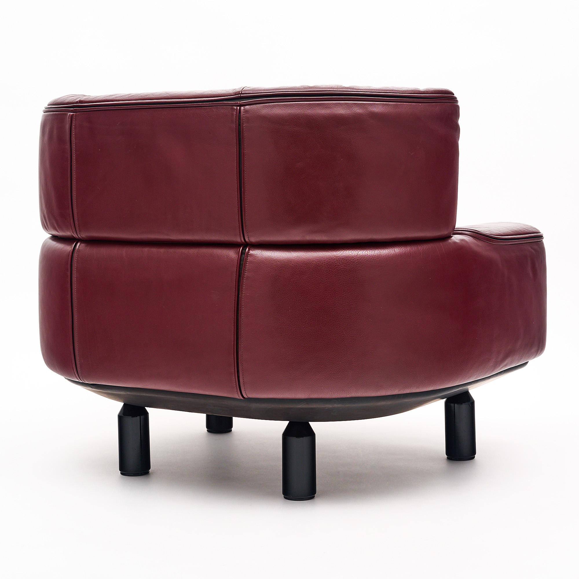 Italian Leather Armchairs by Cassina  4