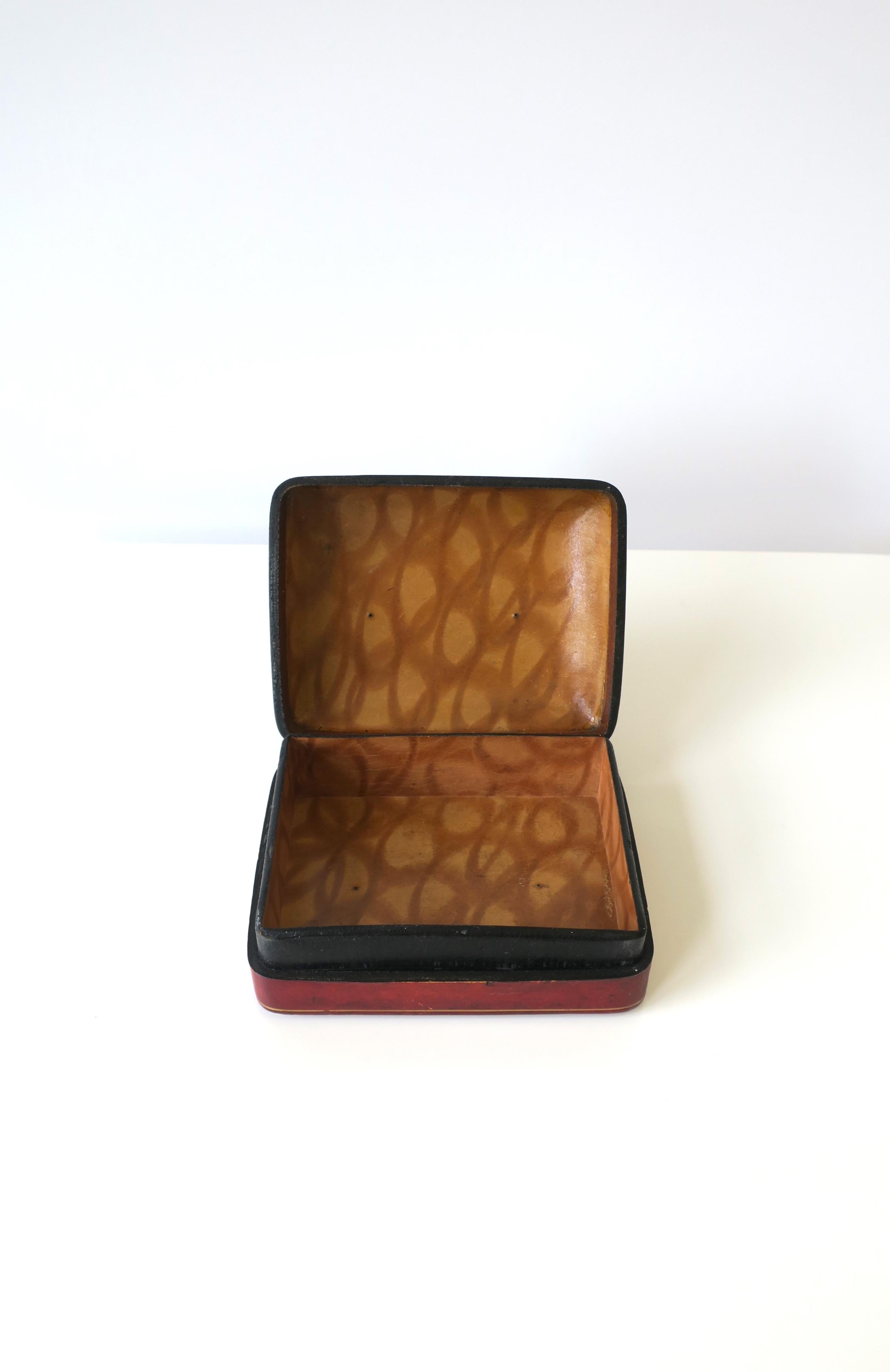 Italian Leather Box For Sale 3