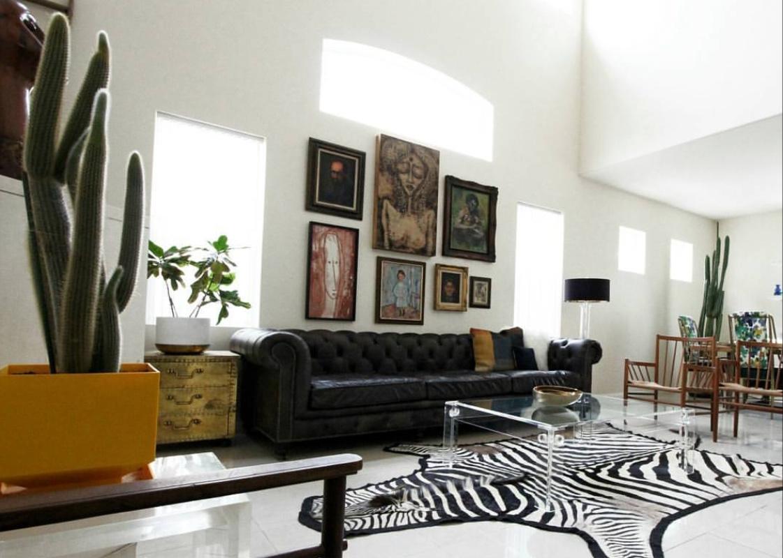 Italian Leather Chesterfield Sofa 4
