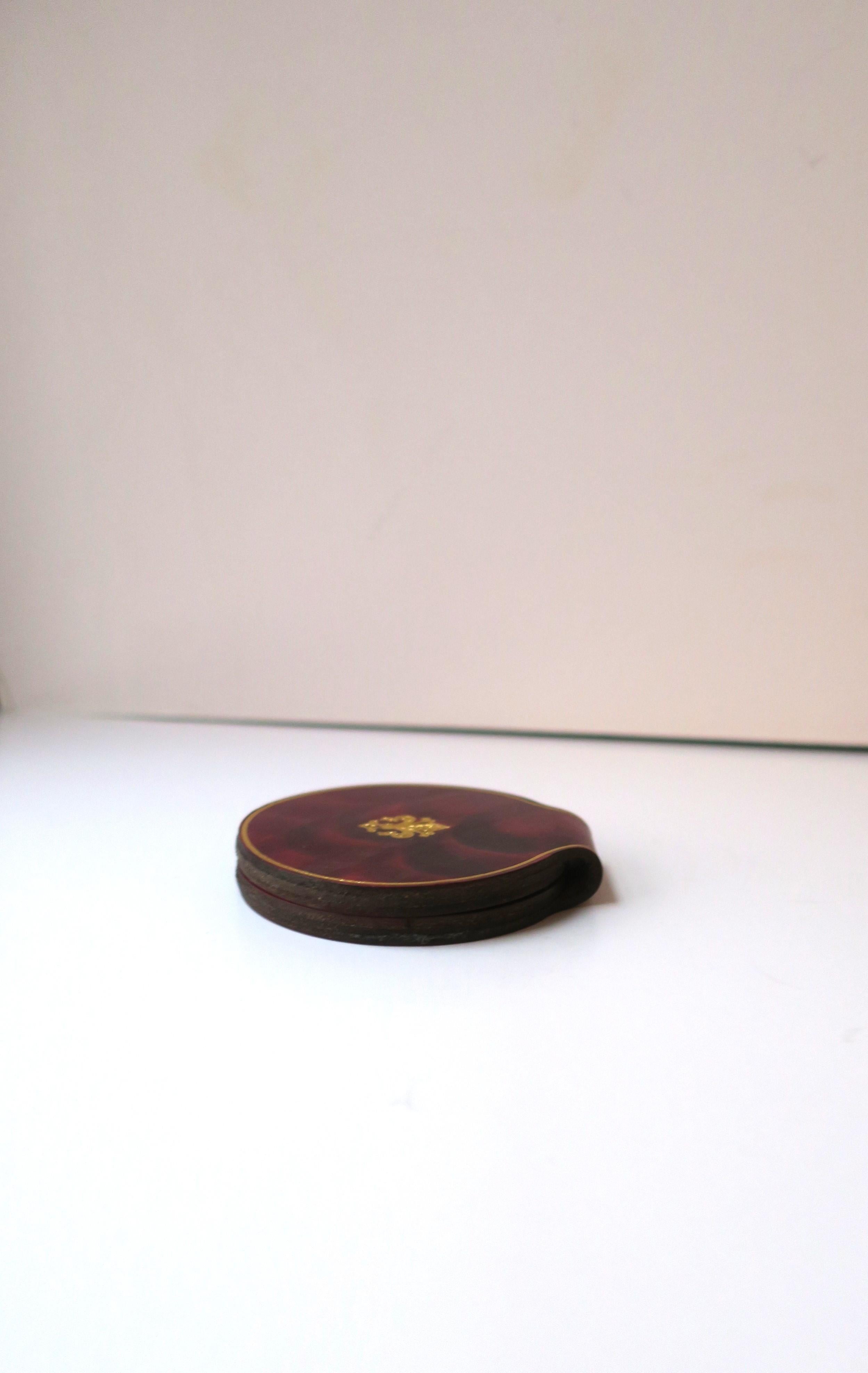 Italian Leather Compact Mirror  For Sale 5