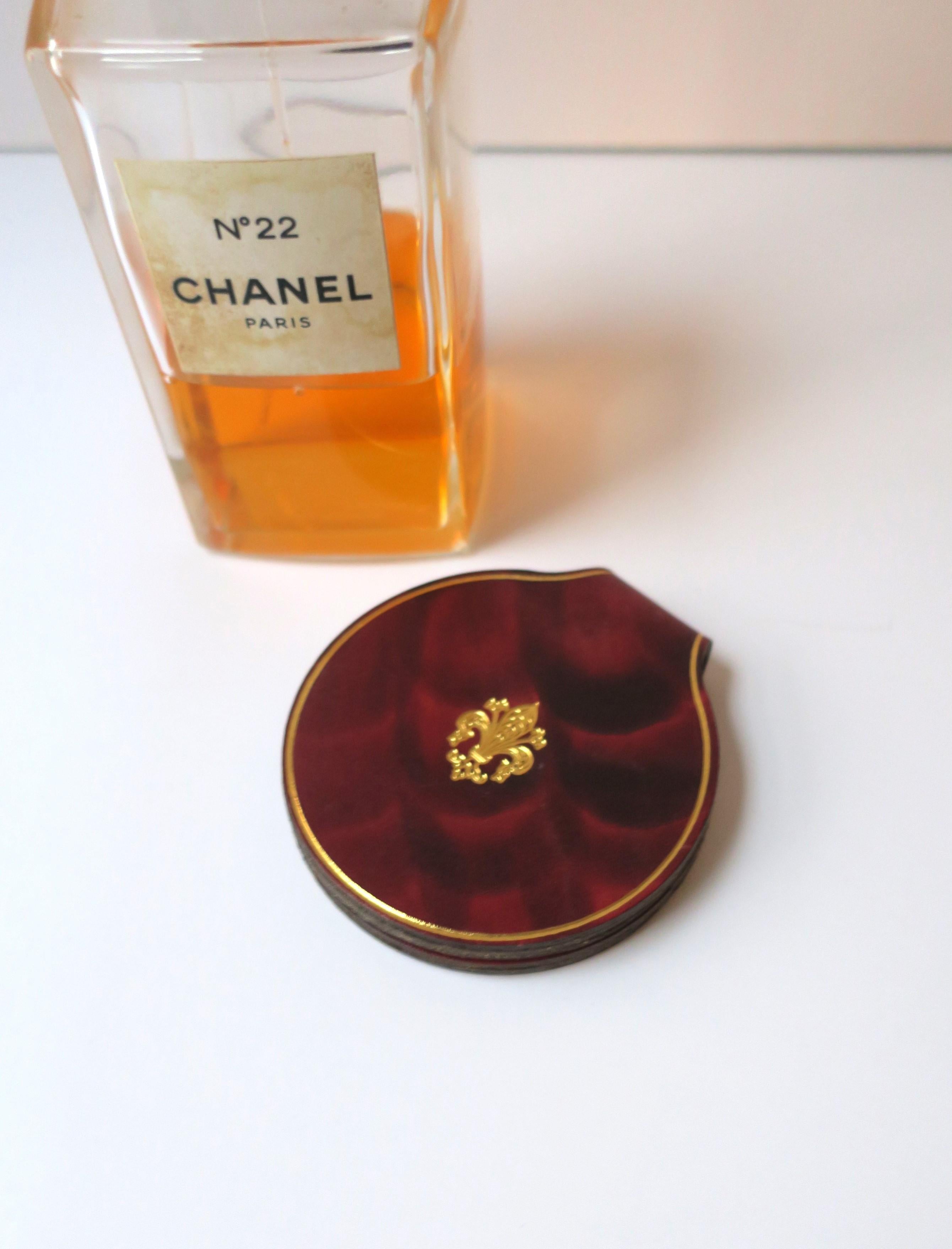 Italian Leather Compact Mirror  For Sale 2