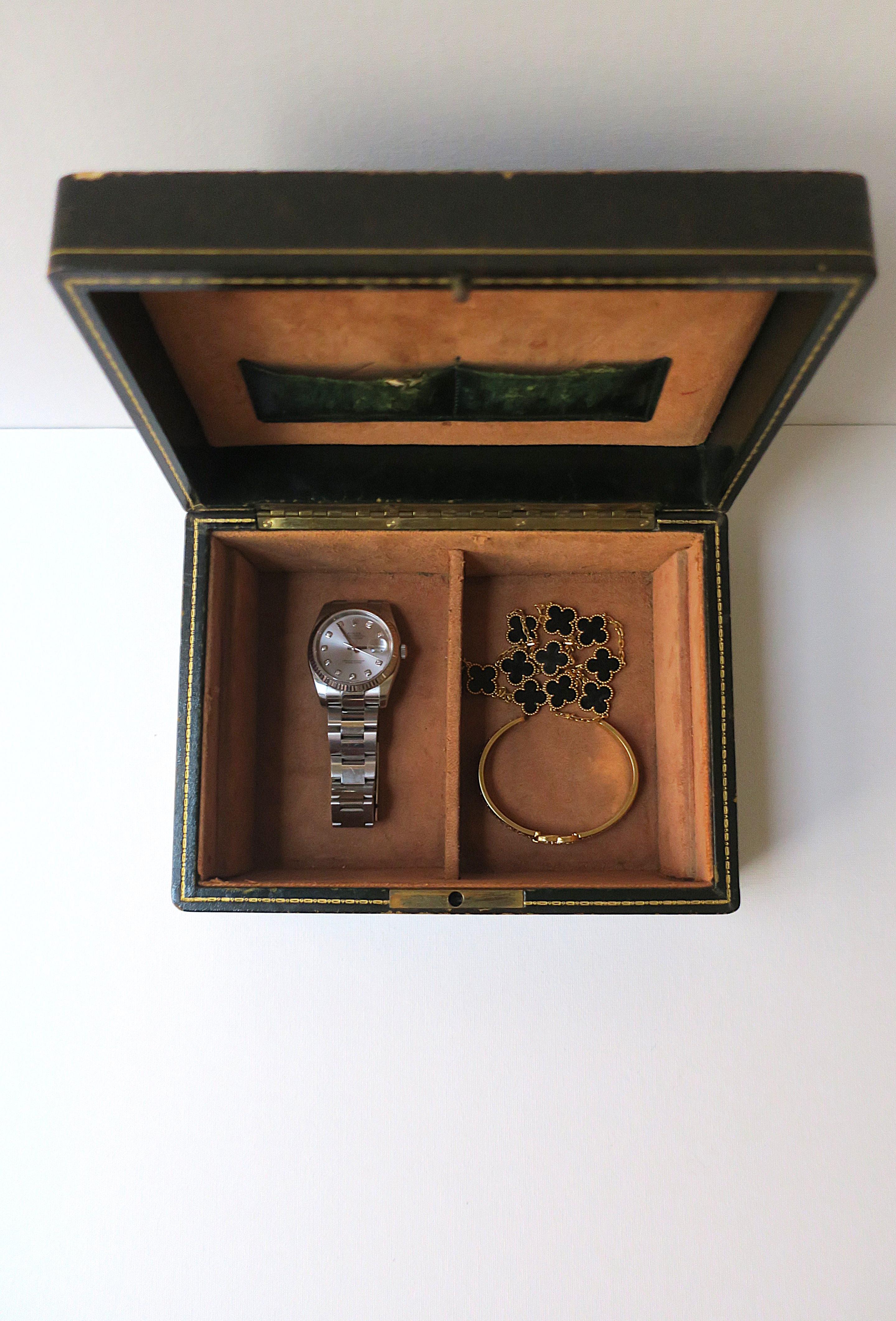 Joyero de cuero italiano en venta 1