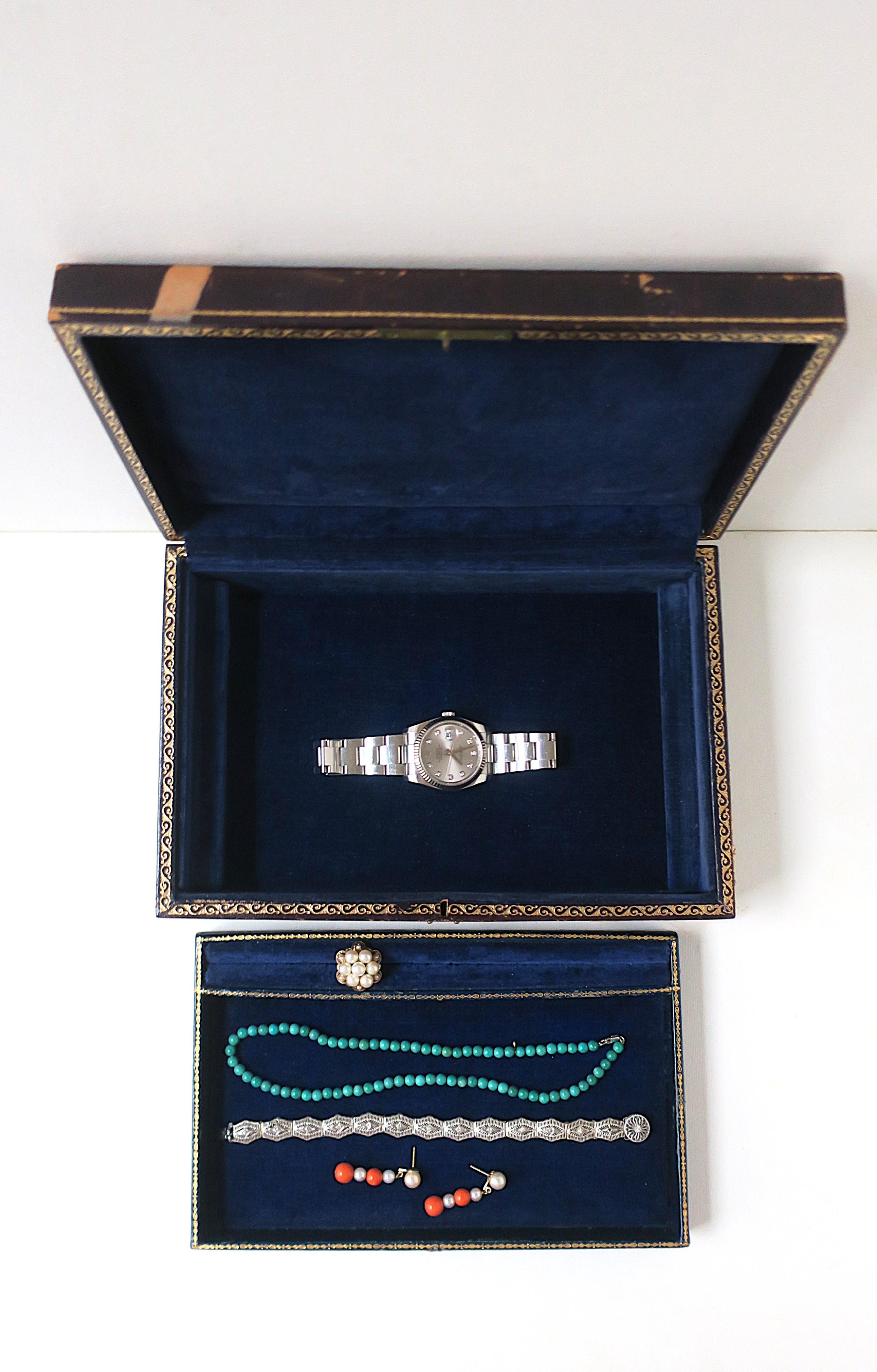 Boîte à bijoux italienne en cuir en vente 3