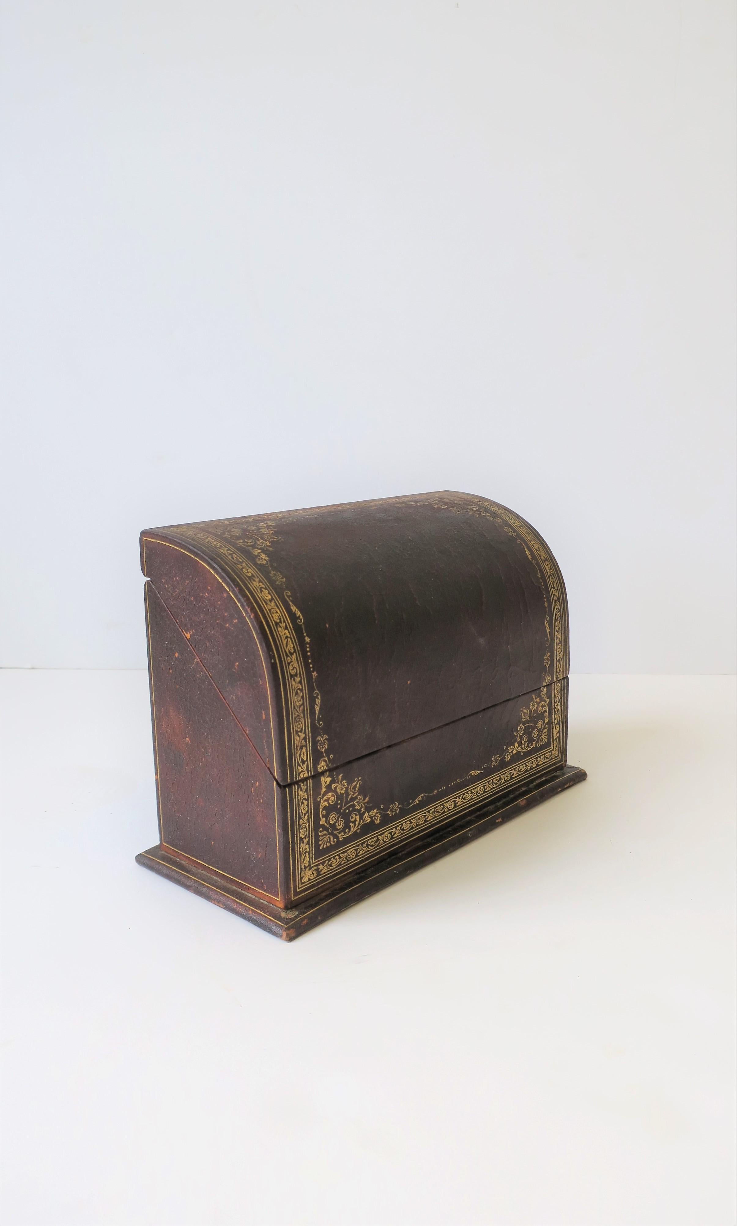 Italienisches Leder Schreibtisch Briefhalter Box im Angebot 4