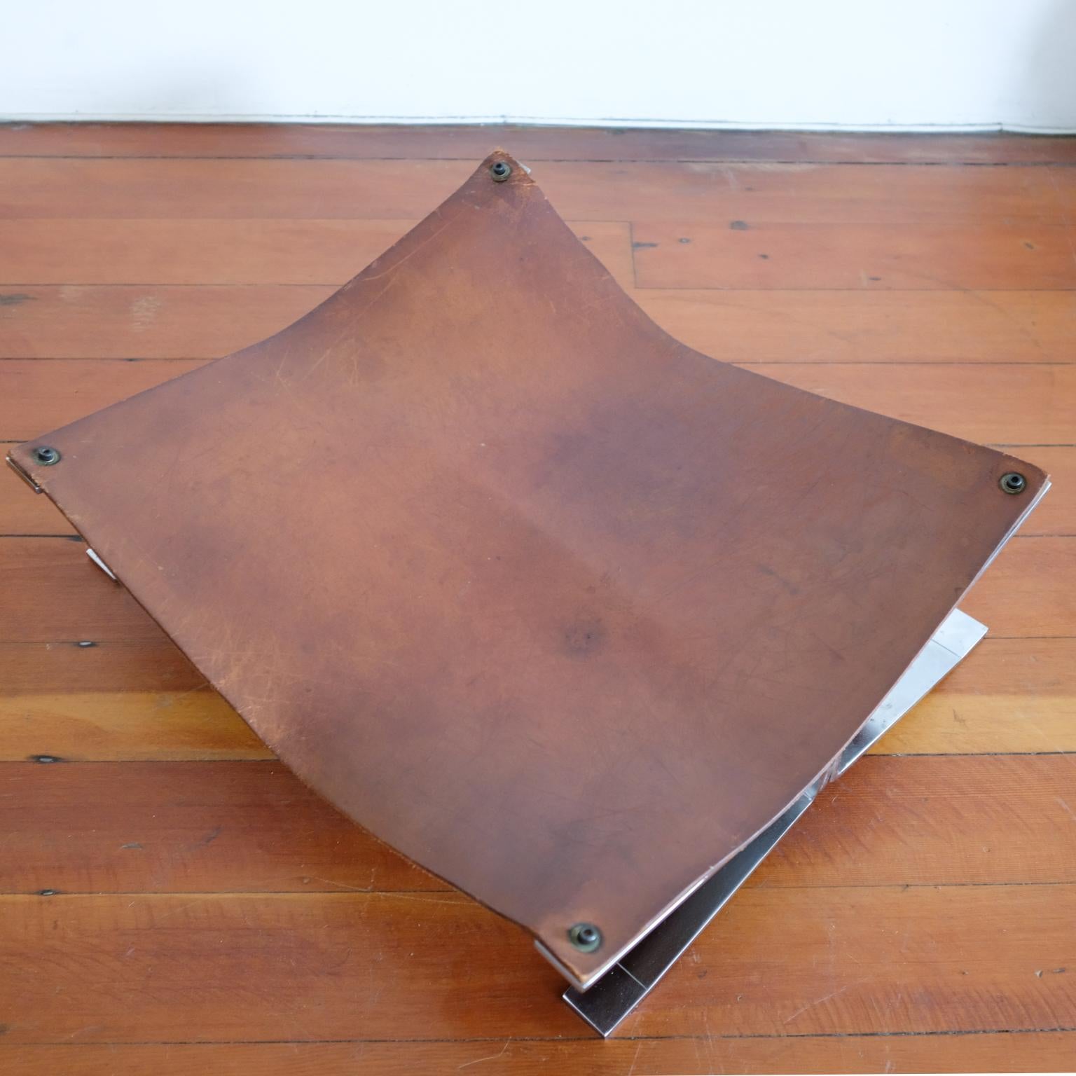 Mid-20th Century Italian Leather Log Holder or Magazine Rack by Alessandro Albrizzi, 1960s