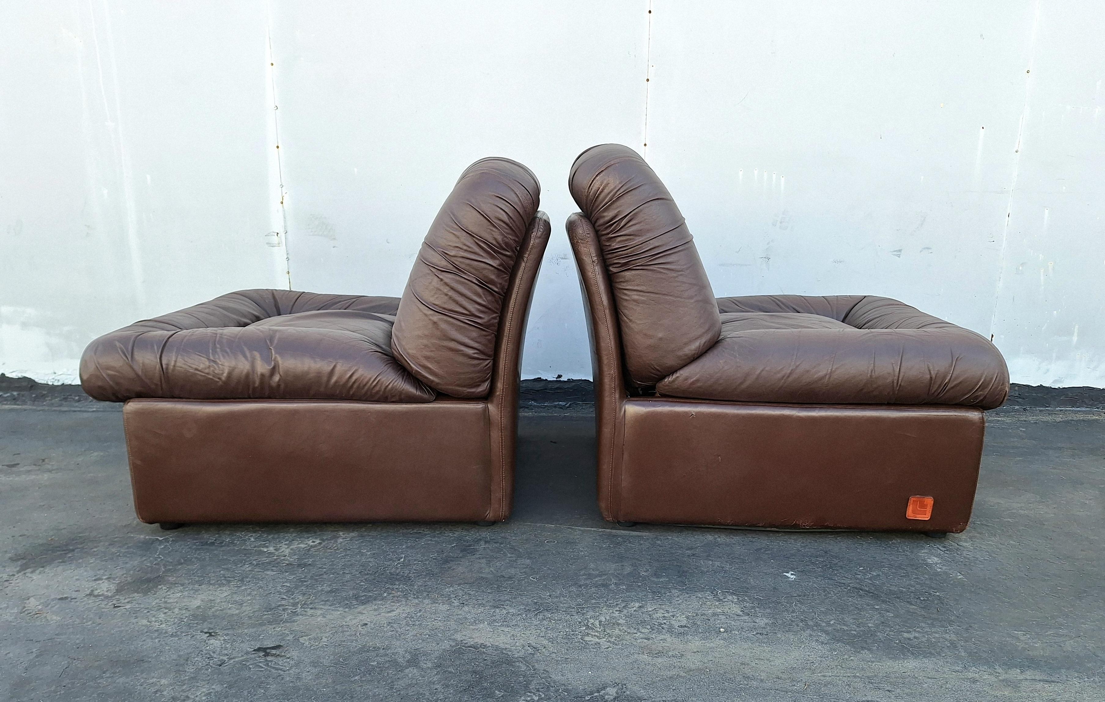 Late 20th Century Italian Leather Lounge  Chairs Panarea by Lev & Lev For Sale