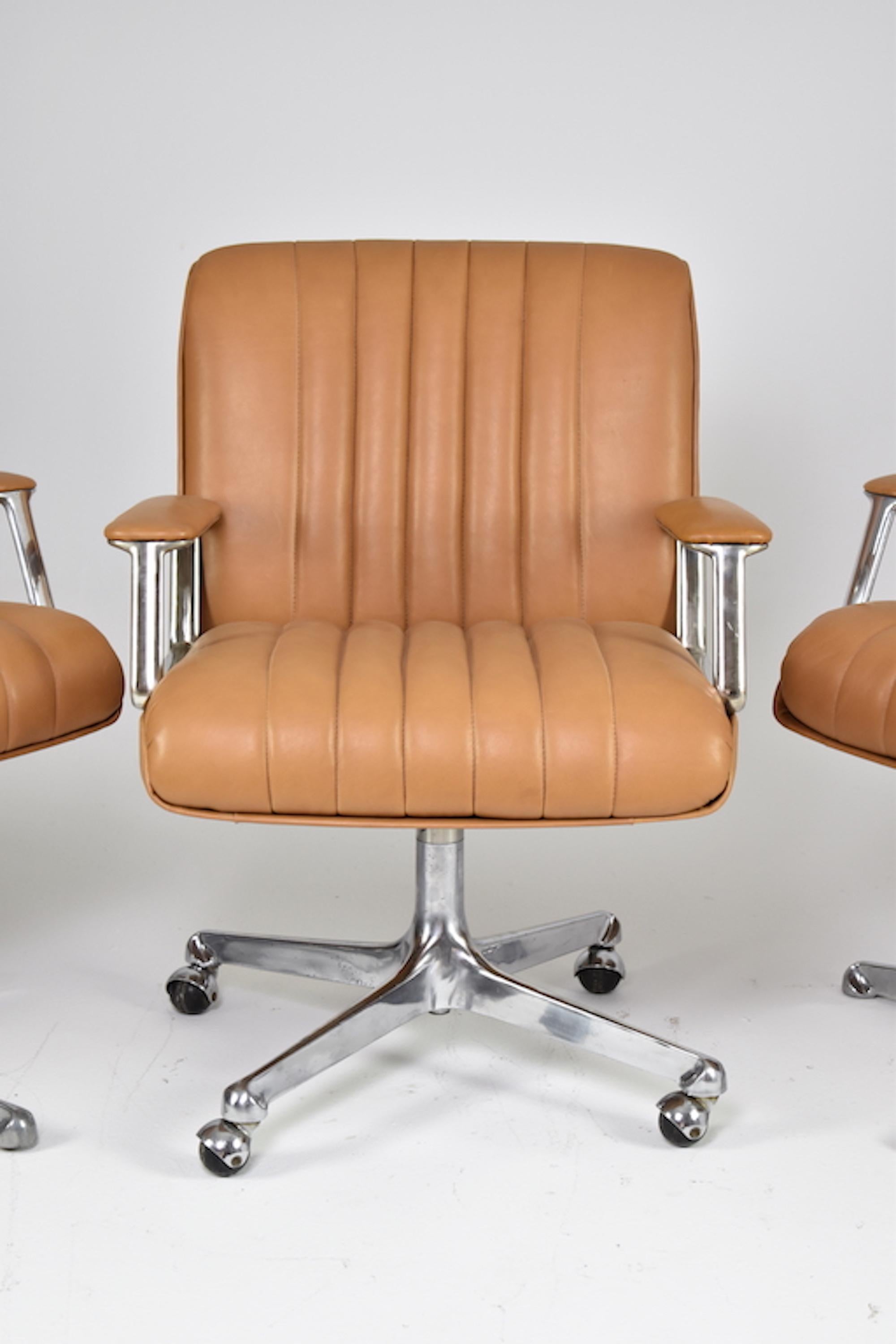 Mid-Century Modern Italian Leather Office Chair Set by Osvaldo Borsani for Tecno Milano, 1960s For Sale