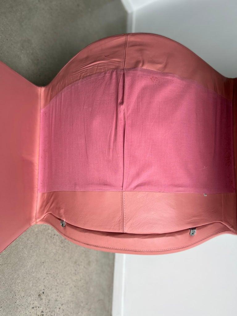 Italian Leather Pink P60 Chair by Vittorio Introini for Saporiti Italia, 1962 6