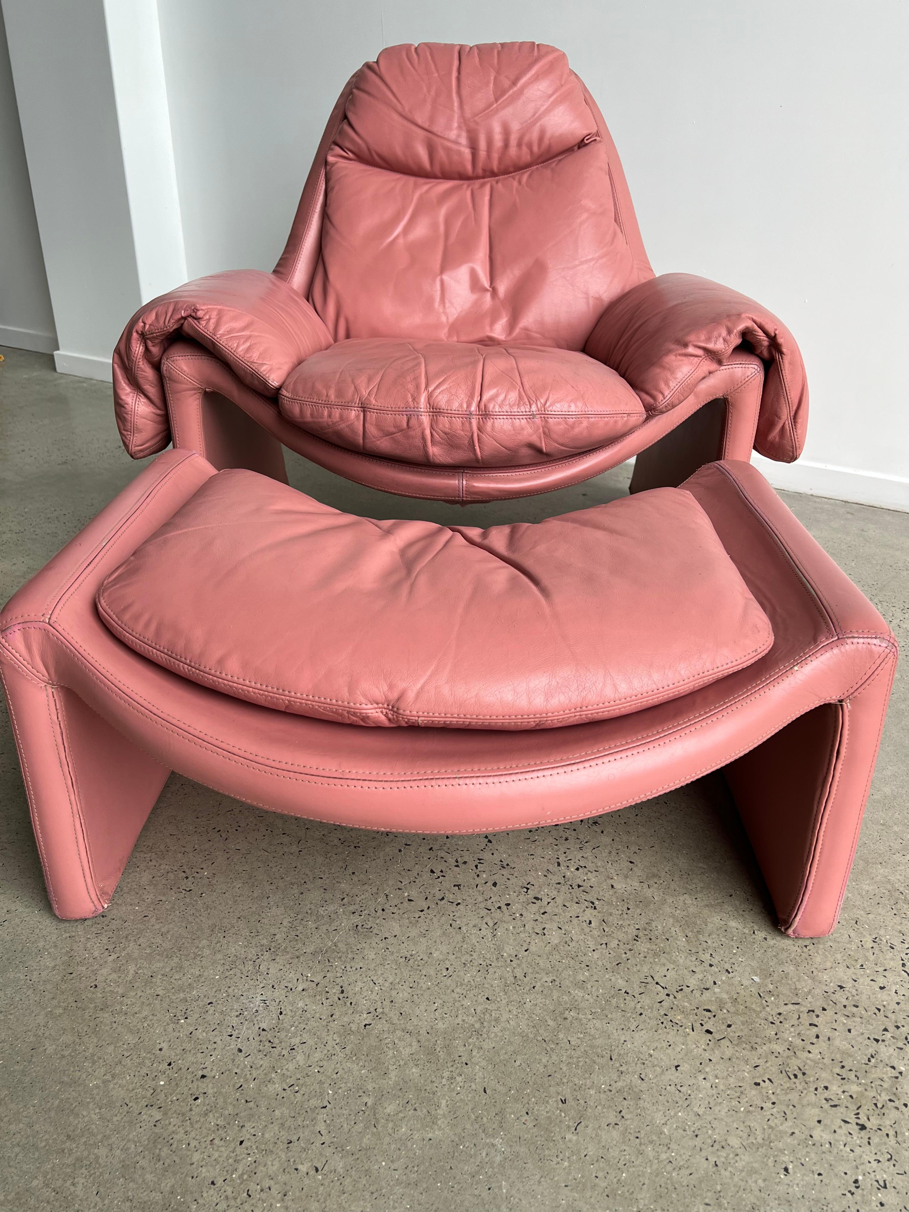 Mid-Century Modern Italian Leather Pink P60 Chair by Vittorio Introini for Saporiti Italia, 1962 For Sale