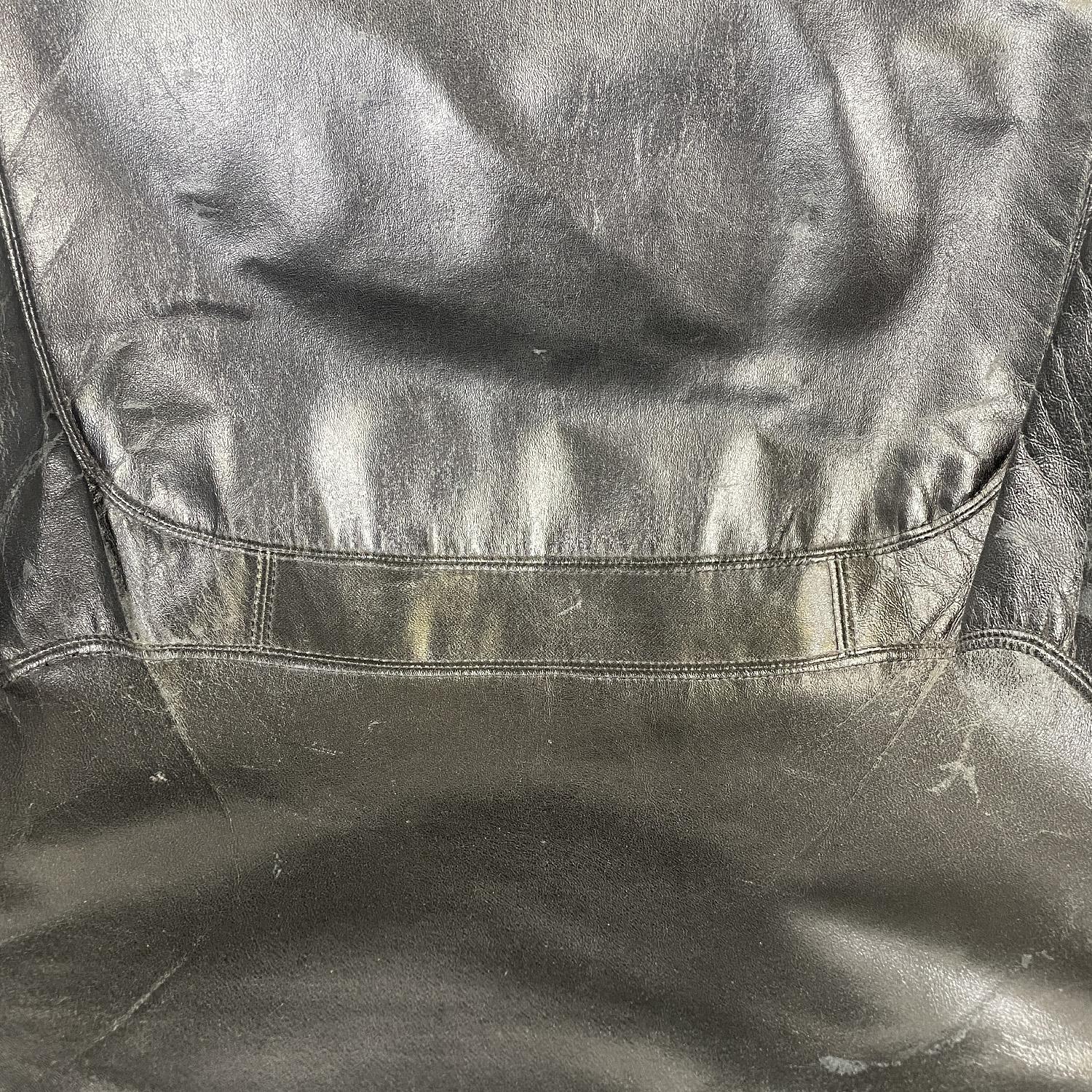 Italian leather Plona armchair by Giancarlo Piretti for Anonima Catelli, 1970s 3