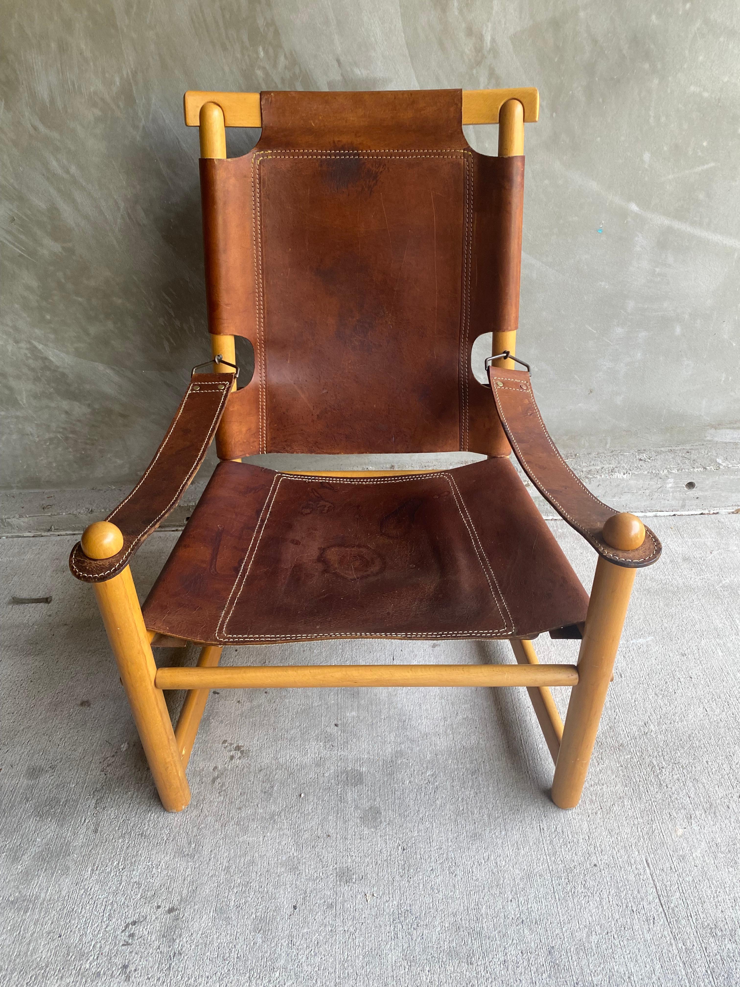 Italian Leather Sling Chair, 1960's In Good Condition For Sale In Austin, TX