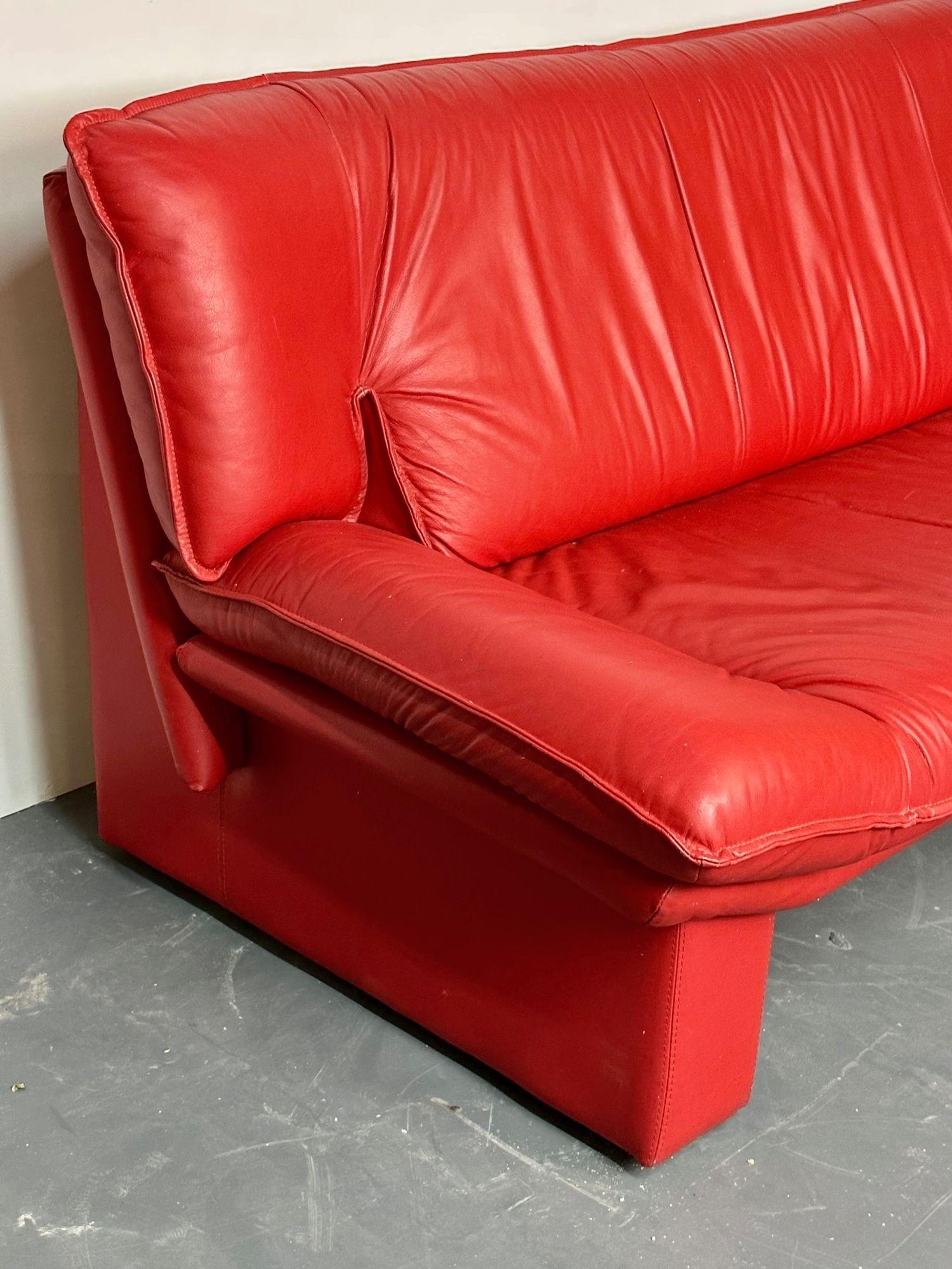 Italian Leather Sofa by FLEP S.P.A. Bitonto, Modern at 1stDibs