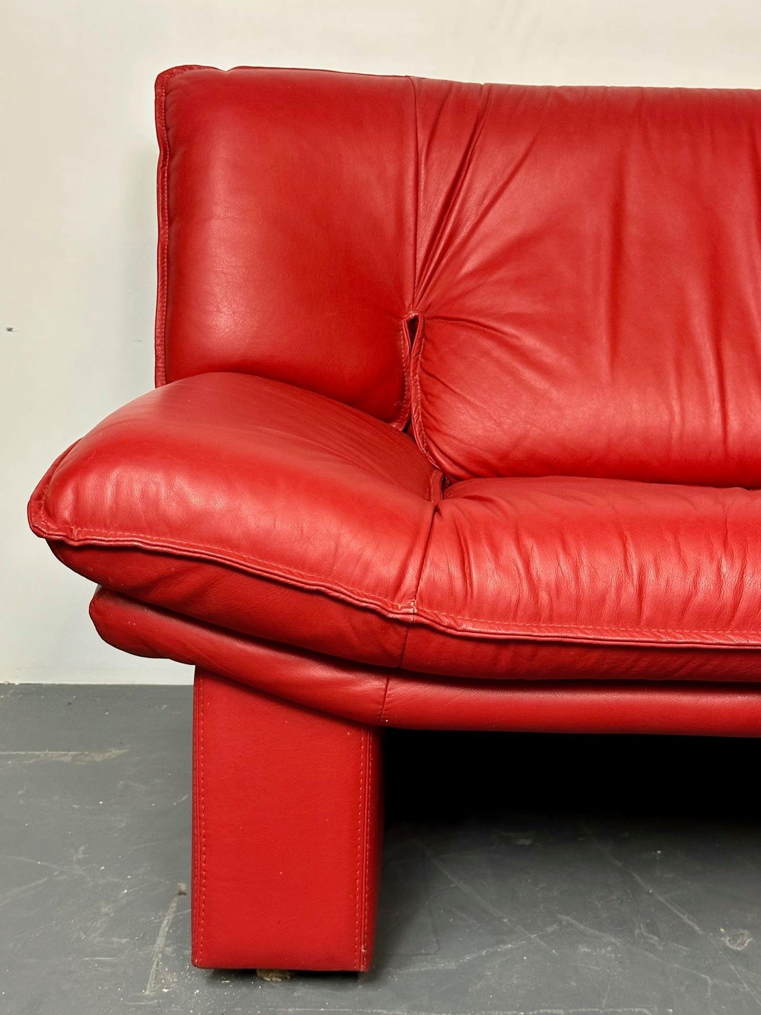Italian Leather Sofa by FLEP S.P.A. Bitonto, Modern at 1stDibs