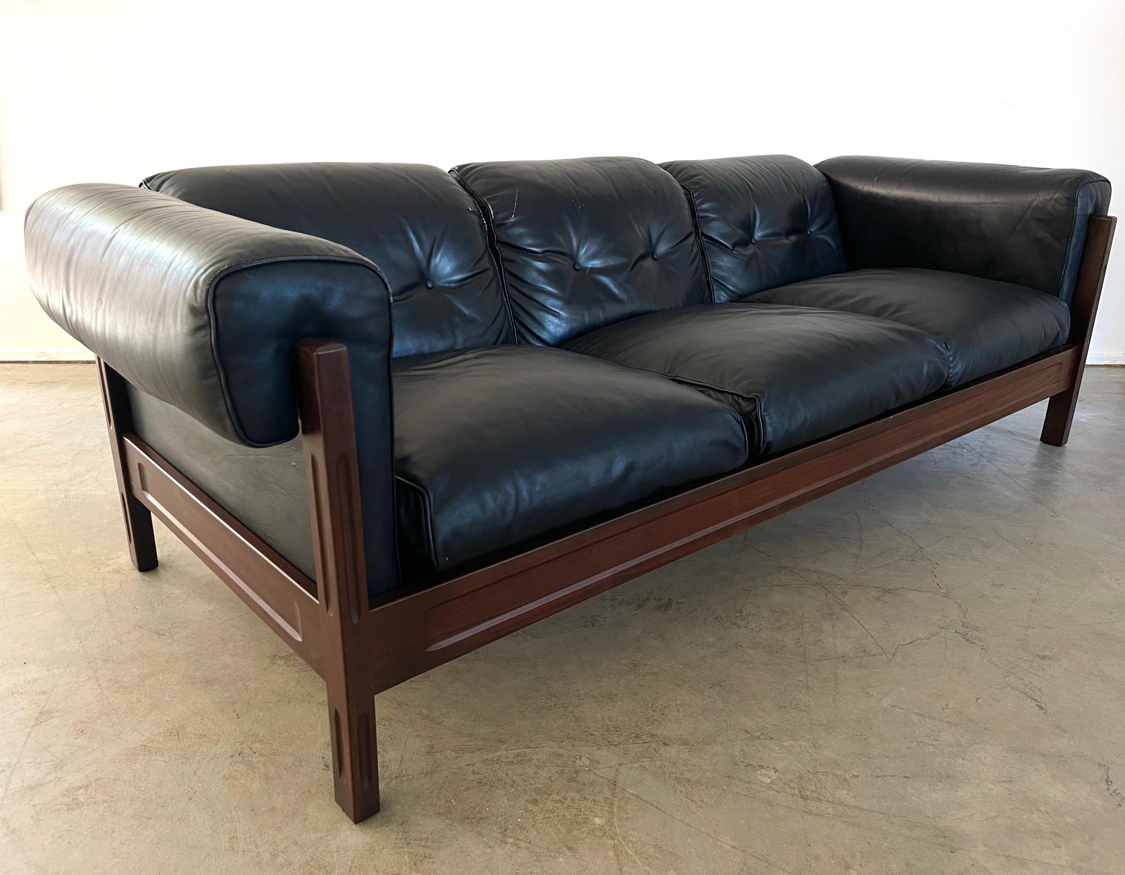 Italian Leather Sofa In Good Condition In Beverly Hills, CA