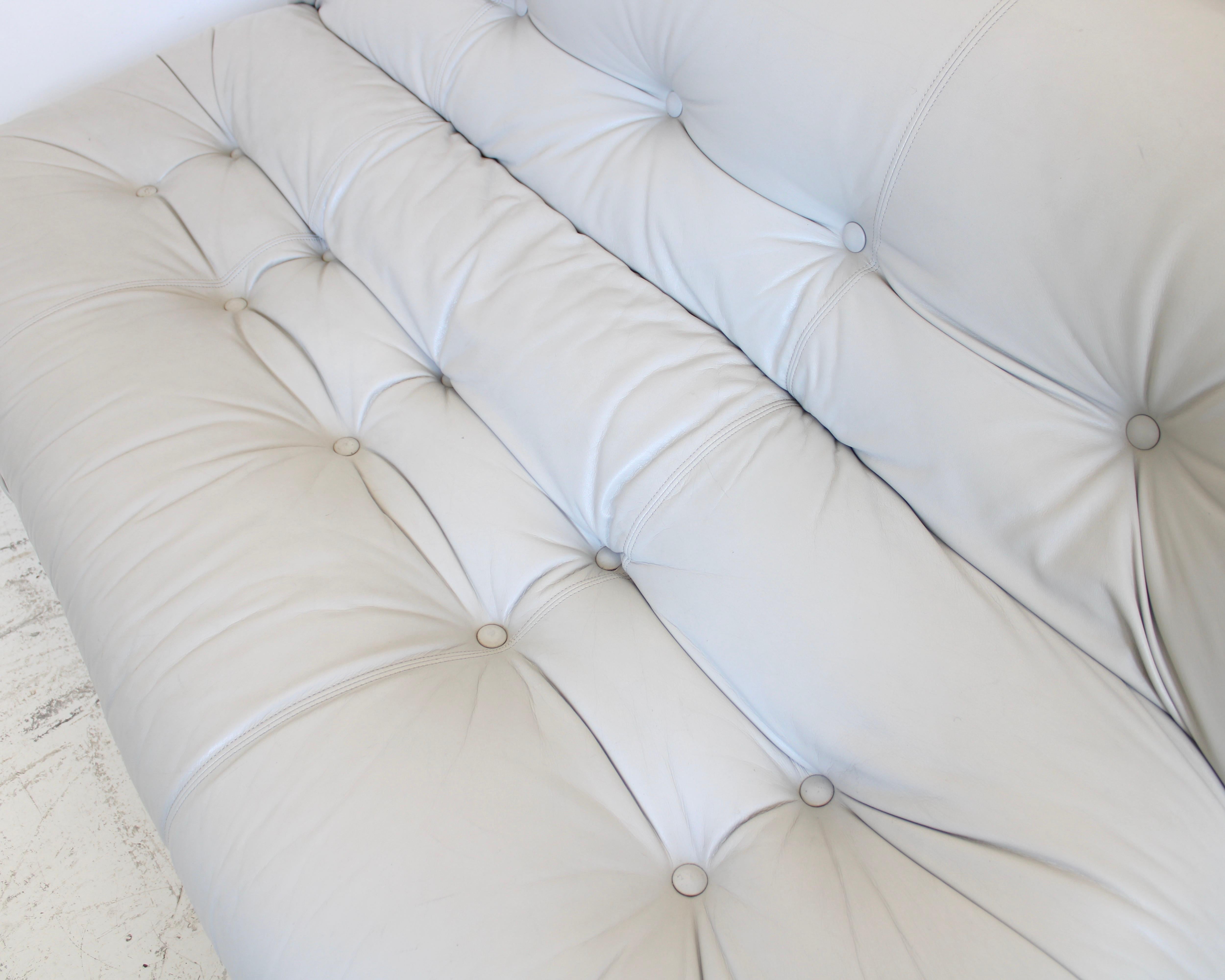 Milieu du XXe siècle Canapé en cuir italien Soriana crème Tobia & Tobia Scarpa pour Cassina en vente