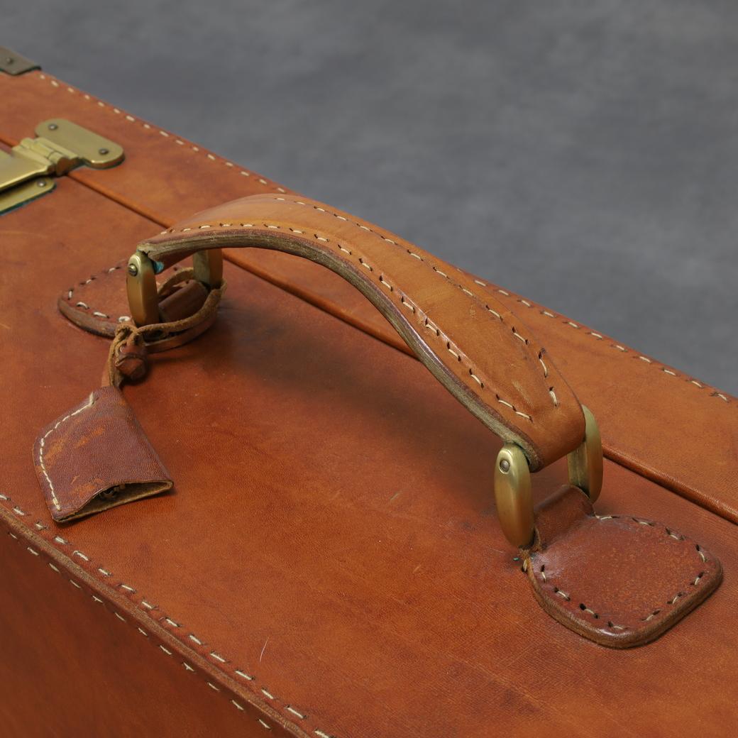 Metà XX secolo Valigia in pelle italiana, attribuita a Ferrari, anni '60 in vendita