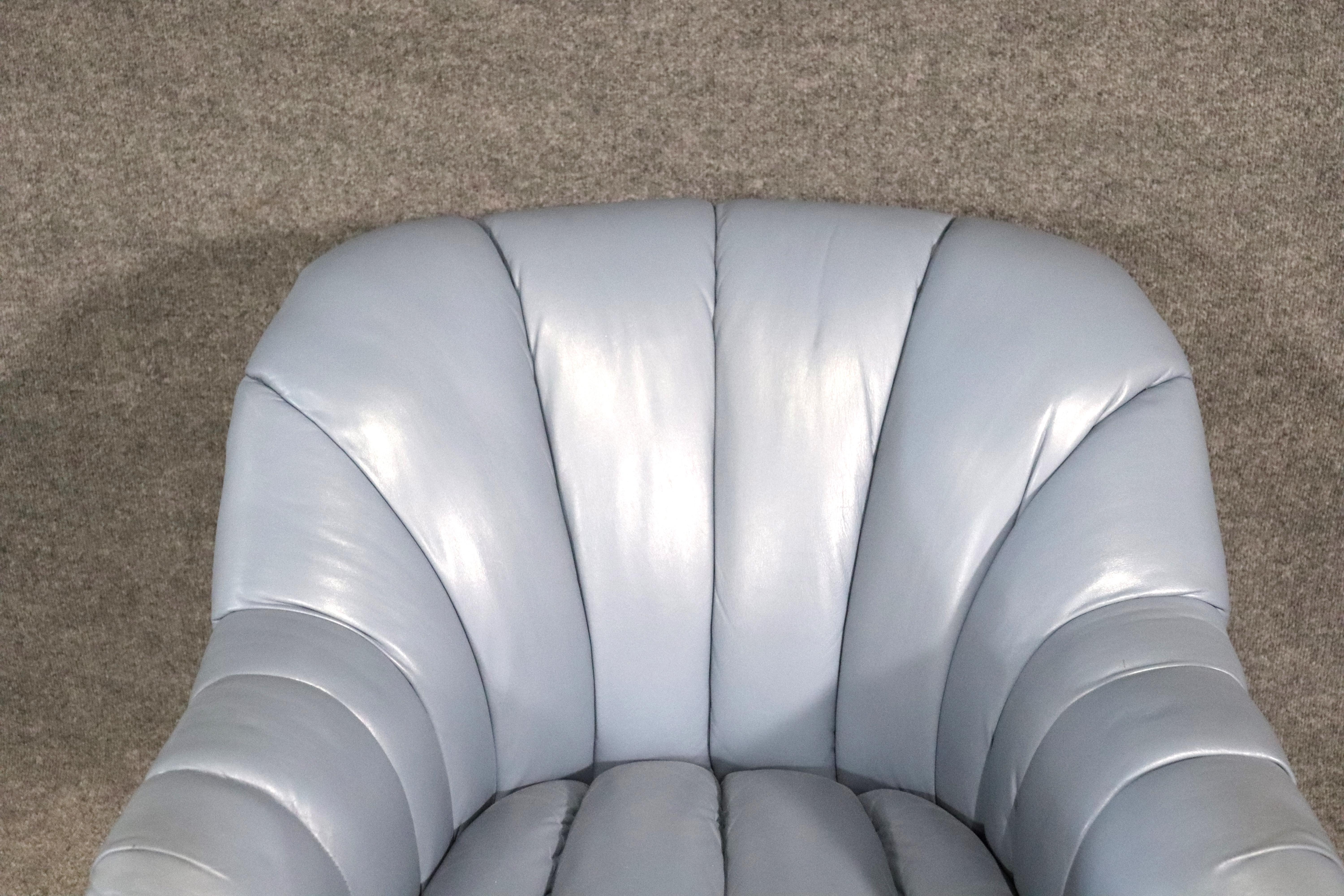 Italian Leather Swivel Chairs For Sale 2