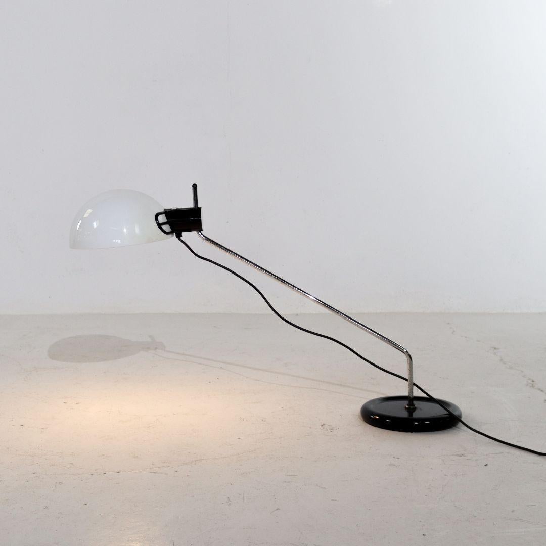 Mid-Century Modern Italian Libellula Table Lamp by Emilio Fabio Simion for Guzzini For Sale