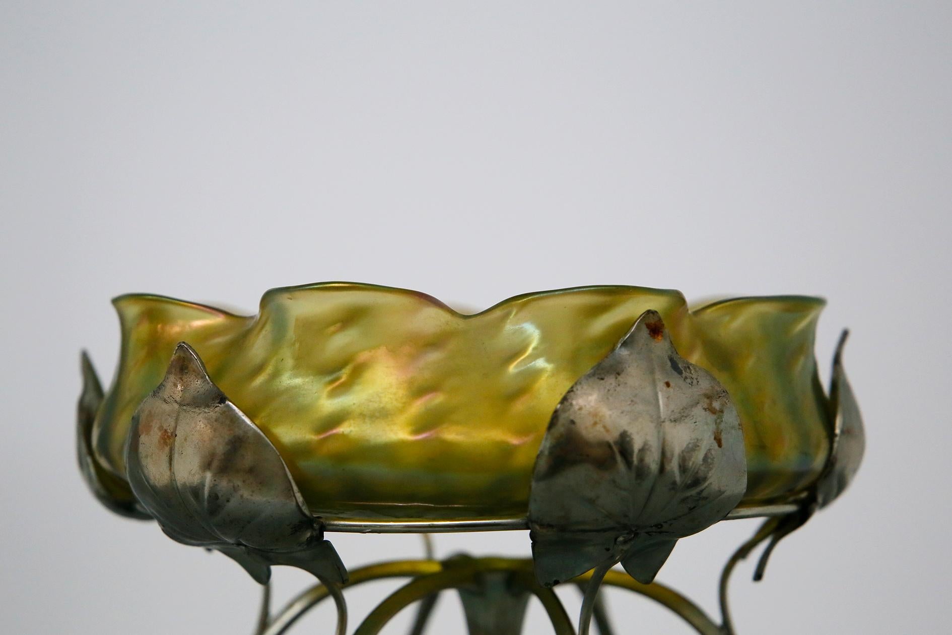 Italian Liberty Display in Silver Plate Pedestal Stand with Vase in Glass, 1900s 2