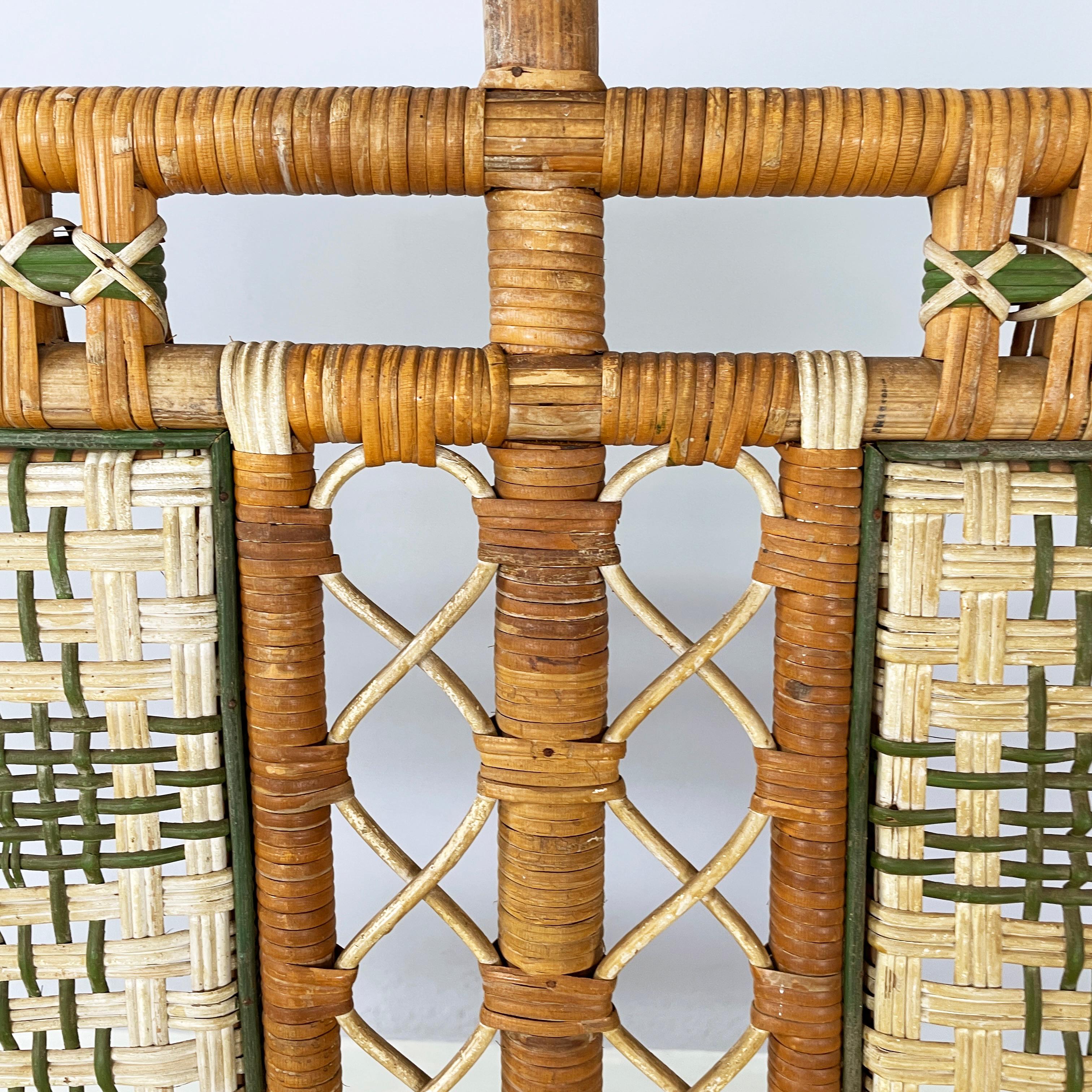 Italian Liberty Two-seater outdoor bench in rattan Palazzo Falconi, early 1900s In Fair Condition For Sale In MIlano, IT