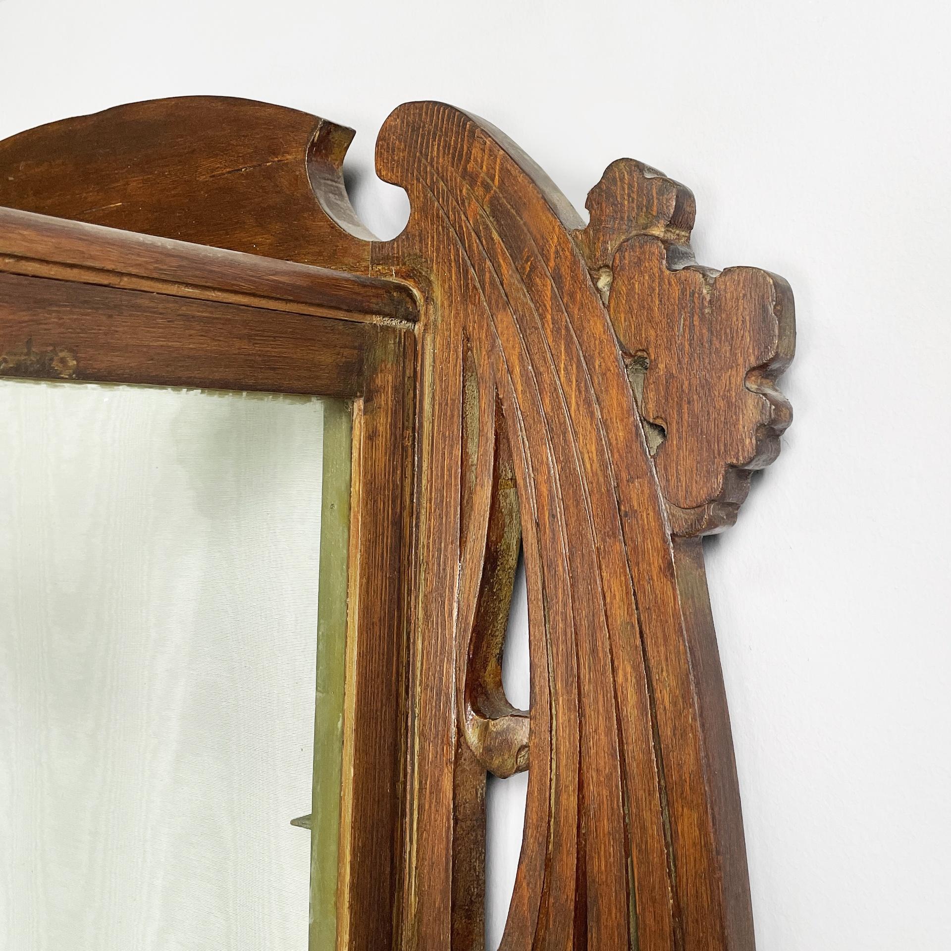 Italian liberty wall display cabinet in wood and glass, early 1900s in vendita 8