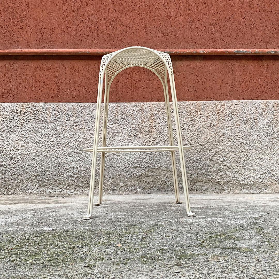 Italian Liberty White Wrought Iron High Stool, 1920s In Good Condition In MIlano, IT