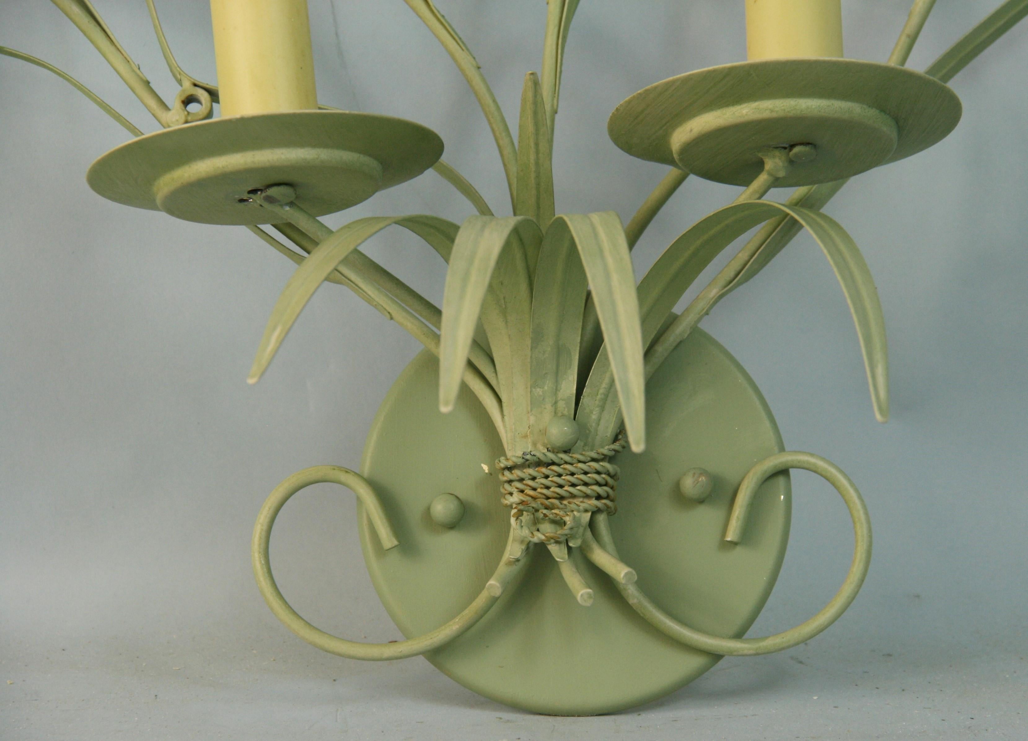 Mid-20th Century Italian Lillies and Foliate Sage Green Wall Sconces For Sale