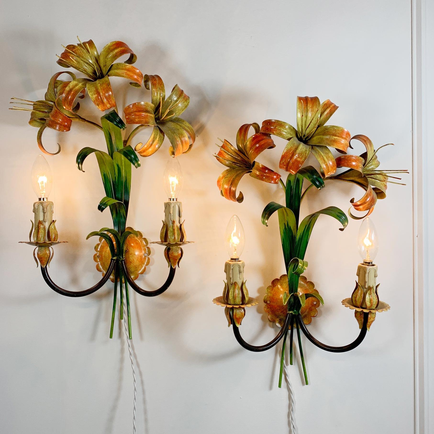 Italian Orange and Yellow Lily Tole Wall Lights, 1970s For Sale 4