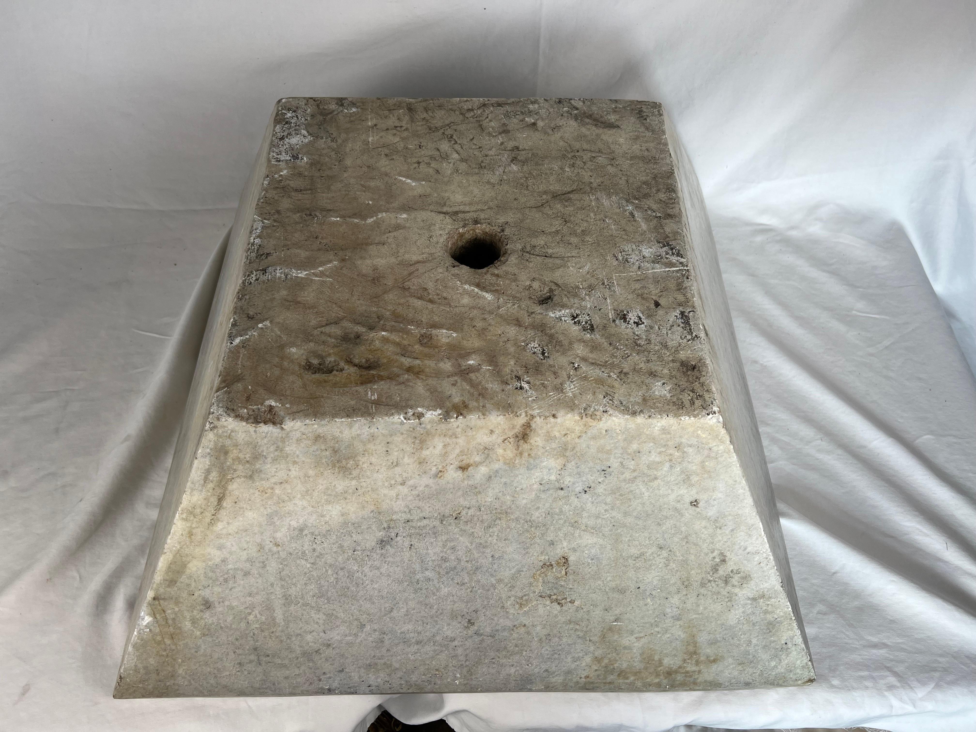 20th Century Italian Limestone Square Shaped Sink For Sale