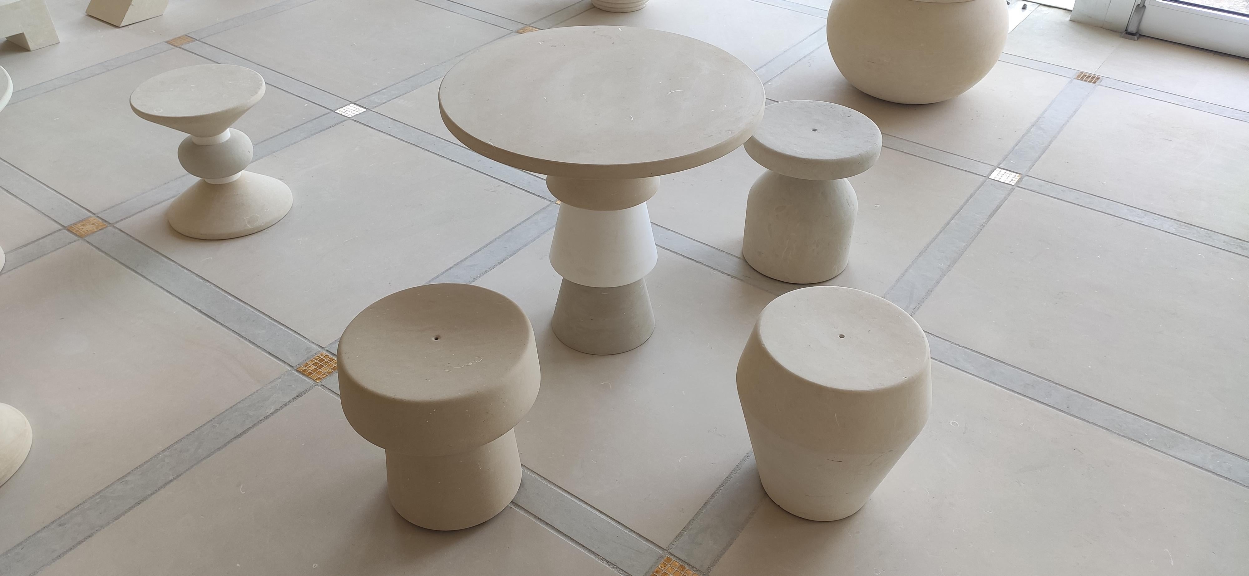 Table basse en pierre calcaire COM par Pimar Neuf - En vente à Nociglia, IT